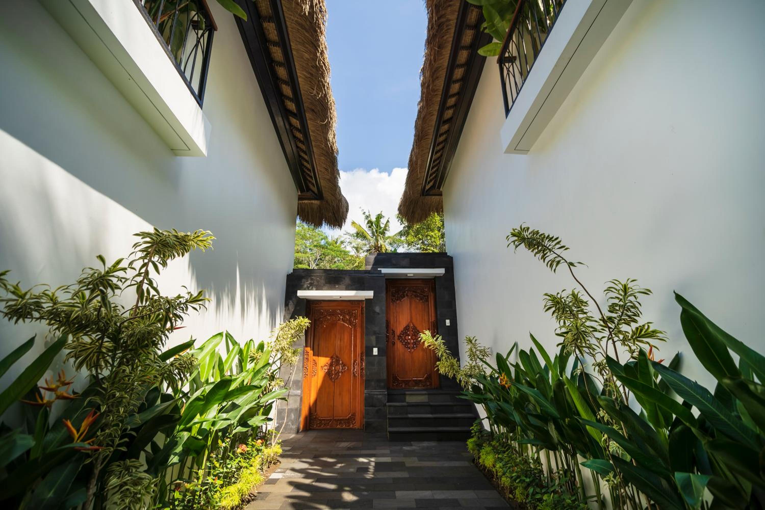 Sarasvati Lodge with Private Pool  - Photo 4