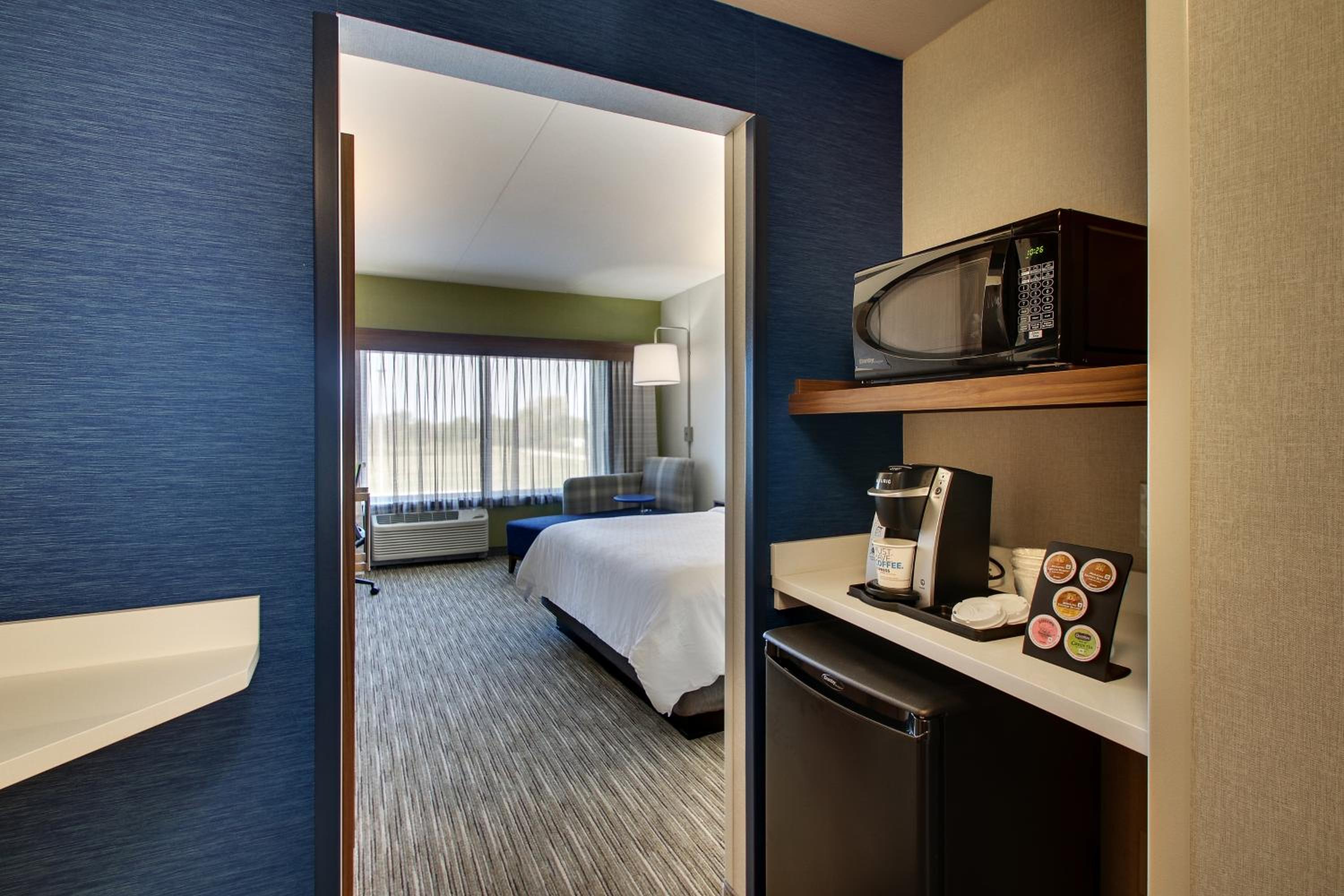 Standard King Room