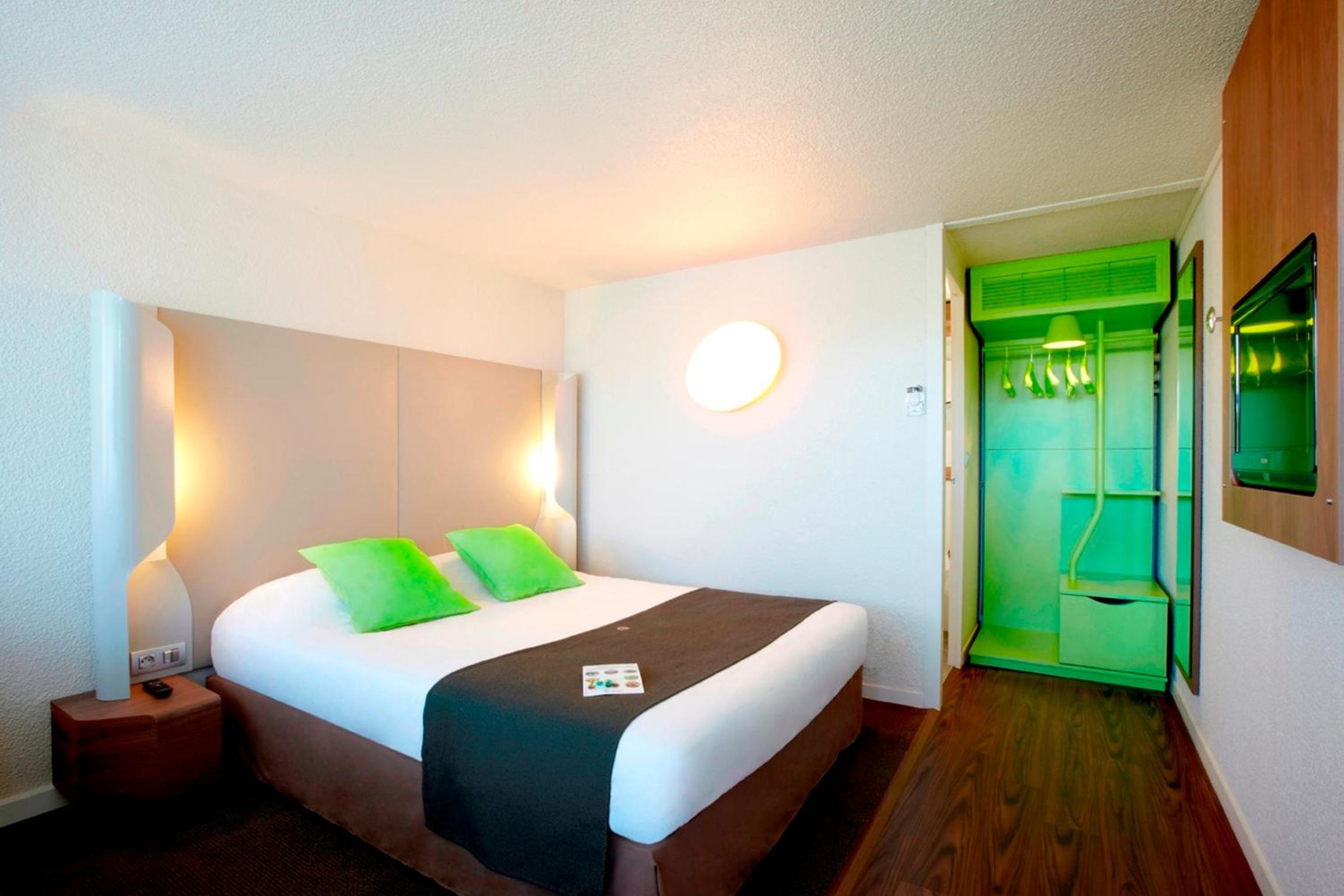 Standard Double Room - Photo 3