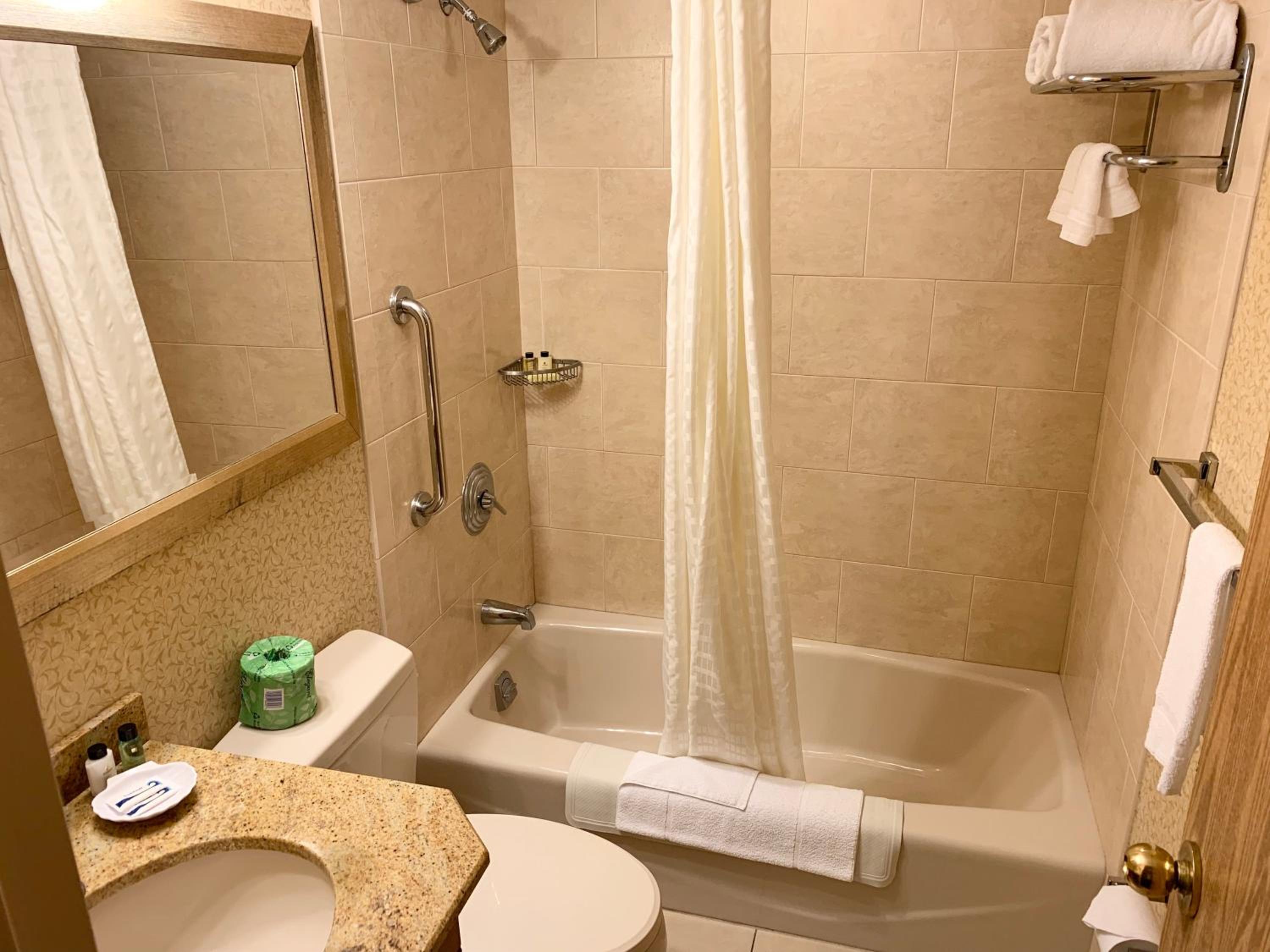 Standard Queen Room - Photo 2