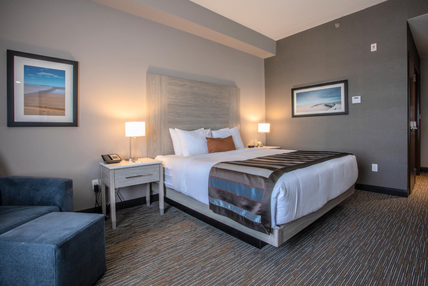 King Room, Upper Floor, City View, Non-Smoking photo 3