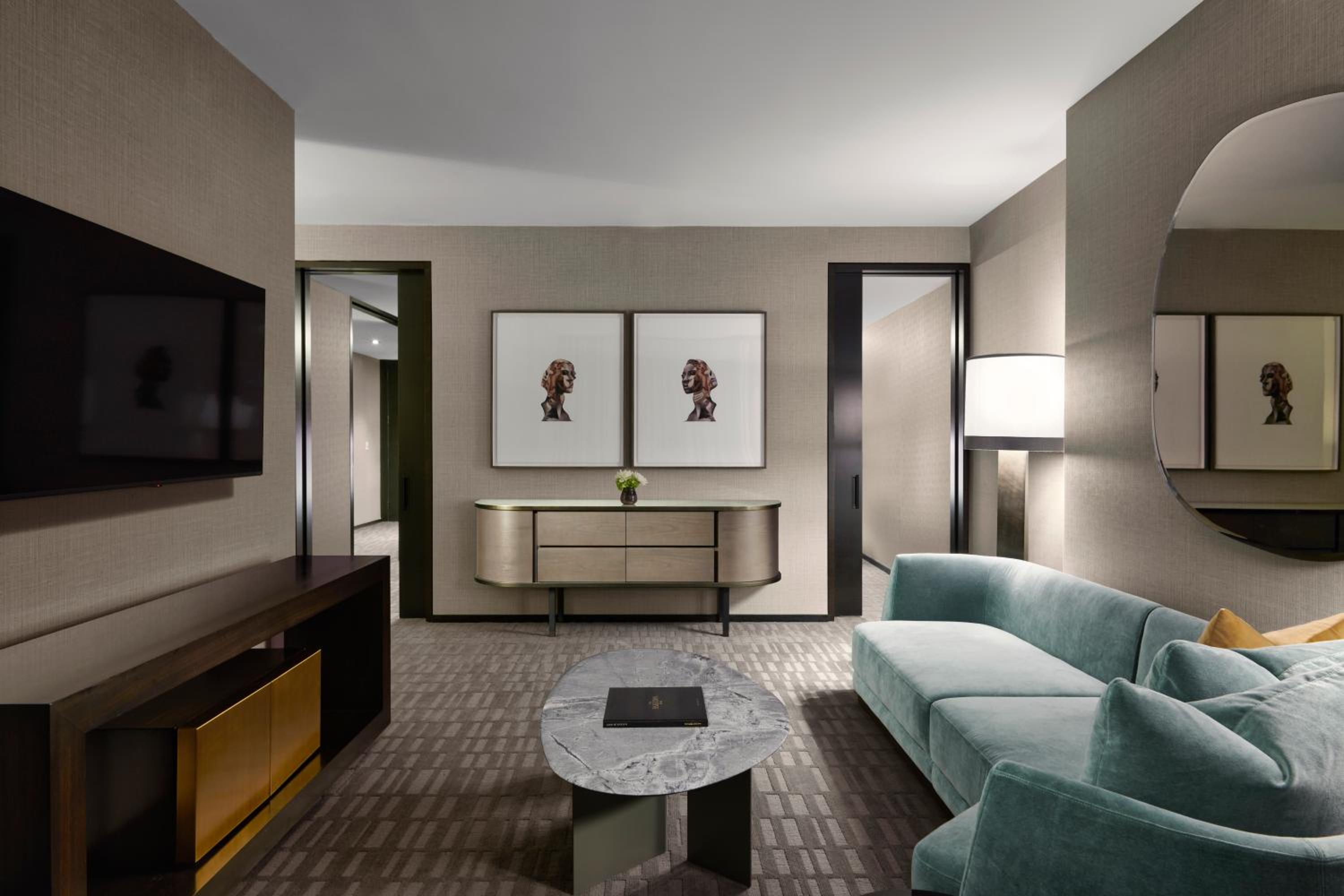 Suite