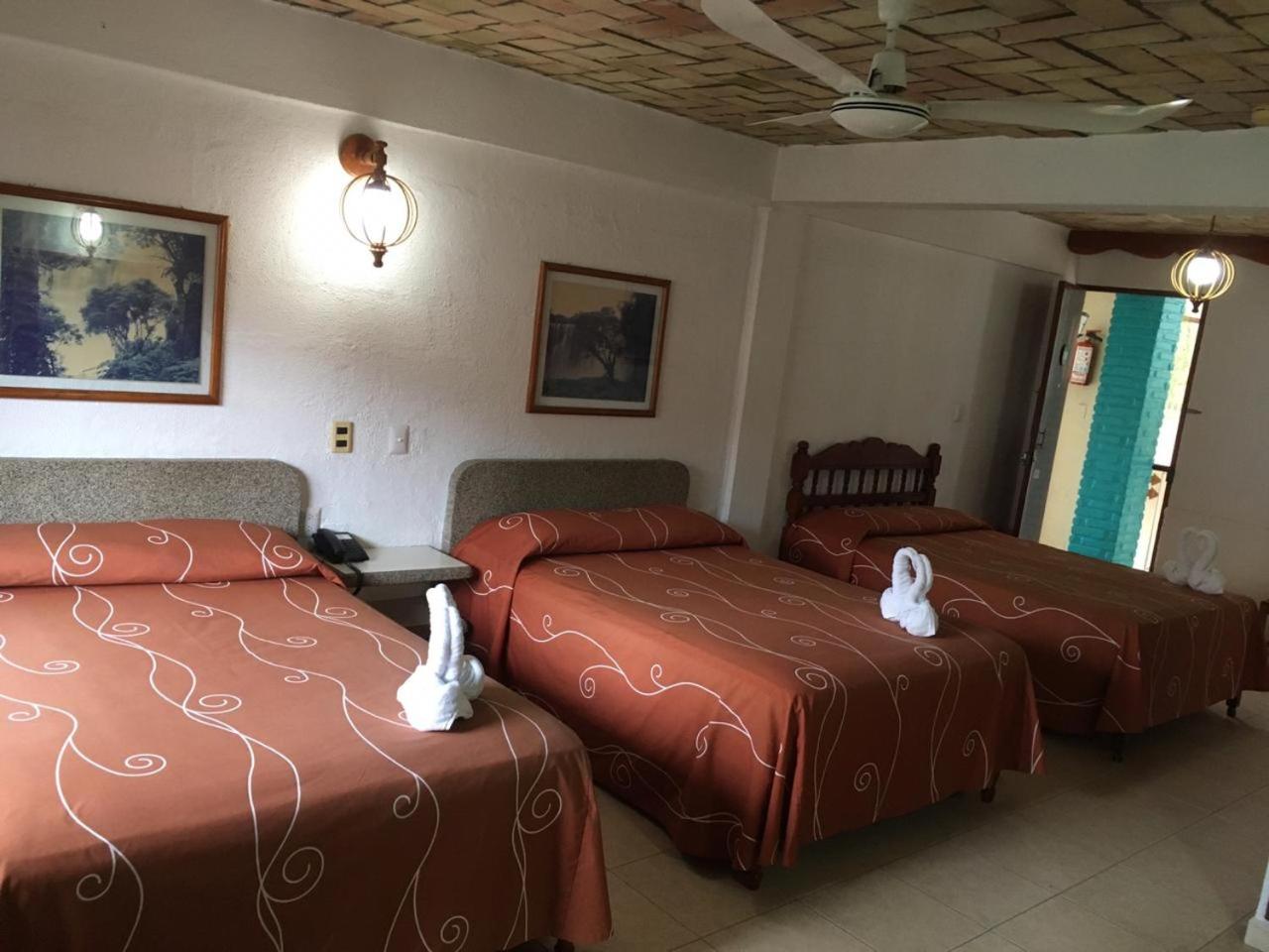 Basic Triple Room