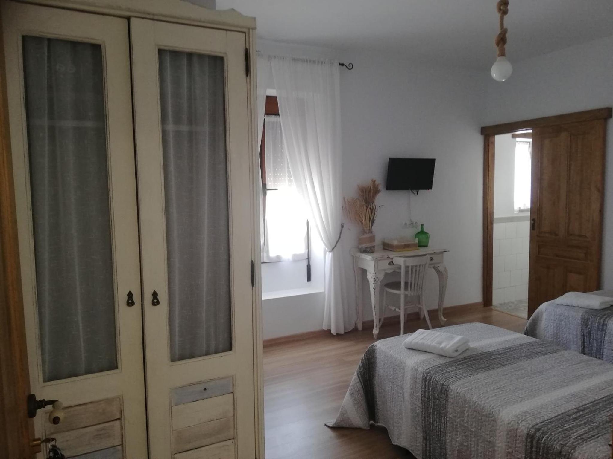 Habitación Doble con Baño Privado