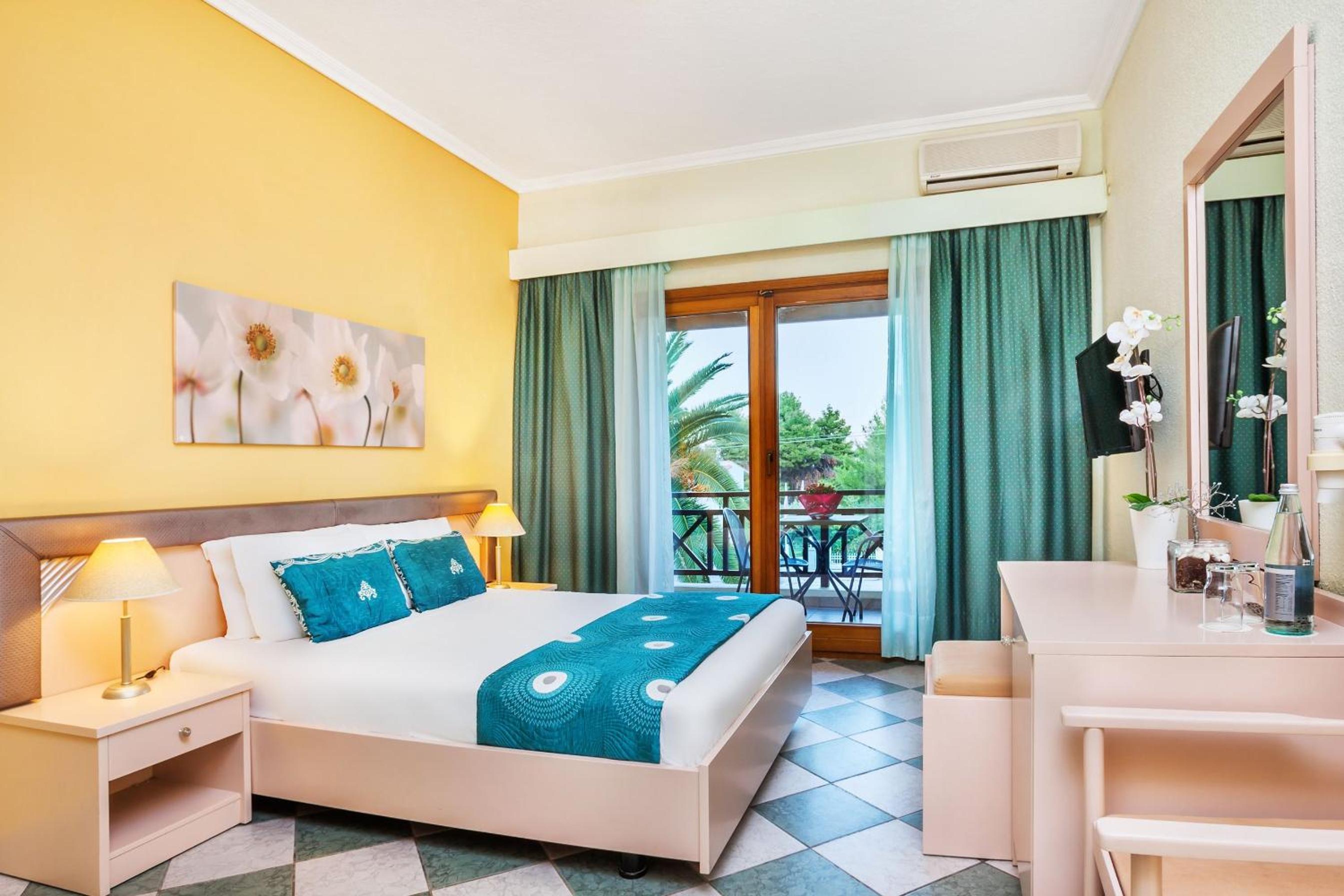 Standard Double Room - Photo 1