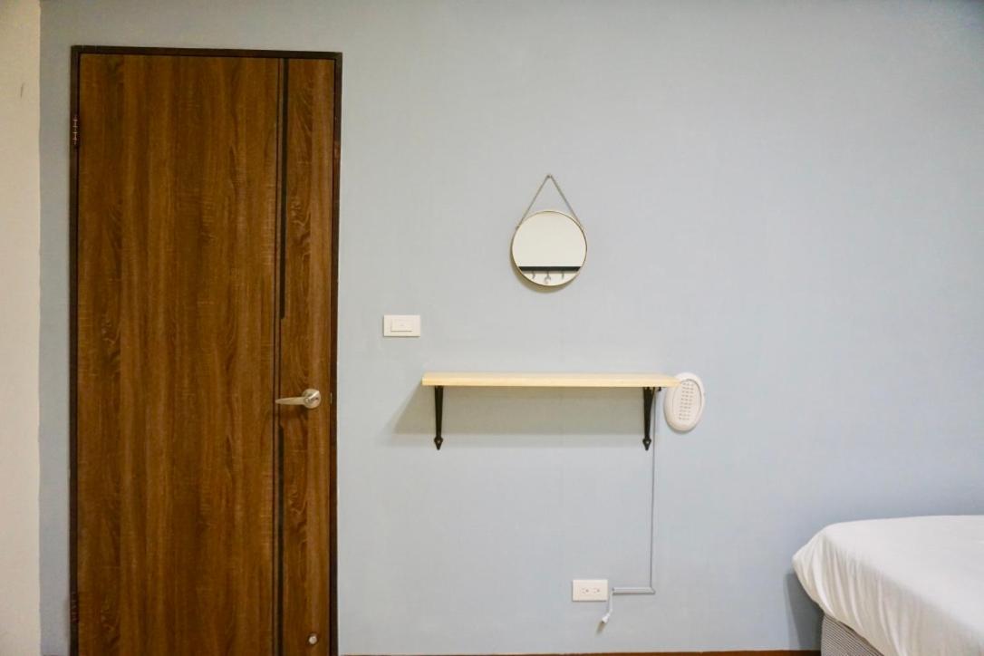 Queen Room with Balcony photo 1