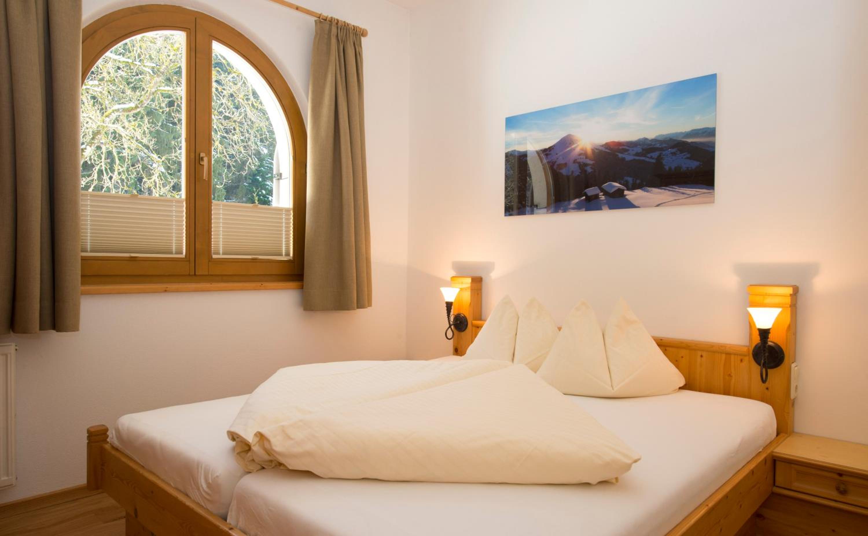 Two-Bedroom Apartment (6 Adults)