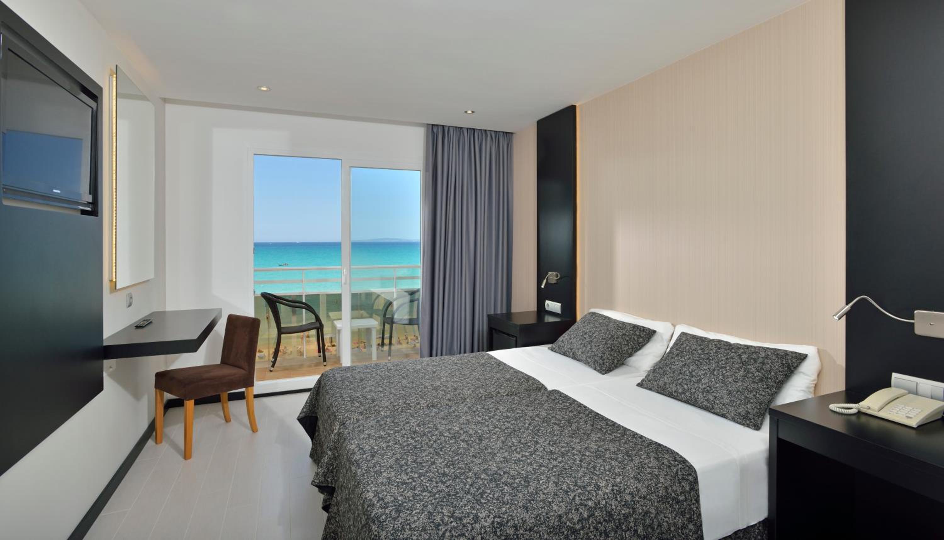 Habitación Doble con Vista al Mar