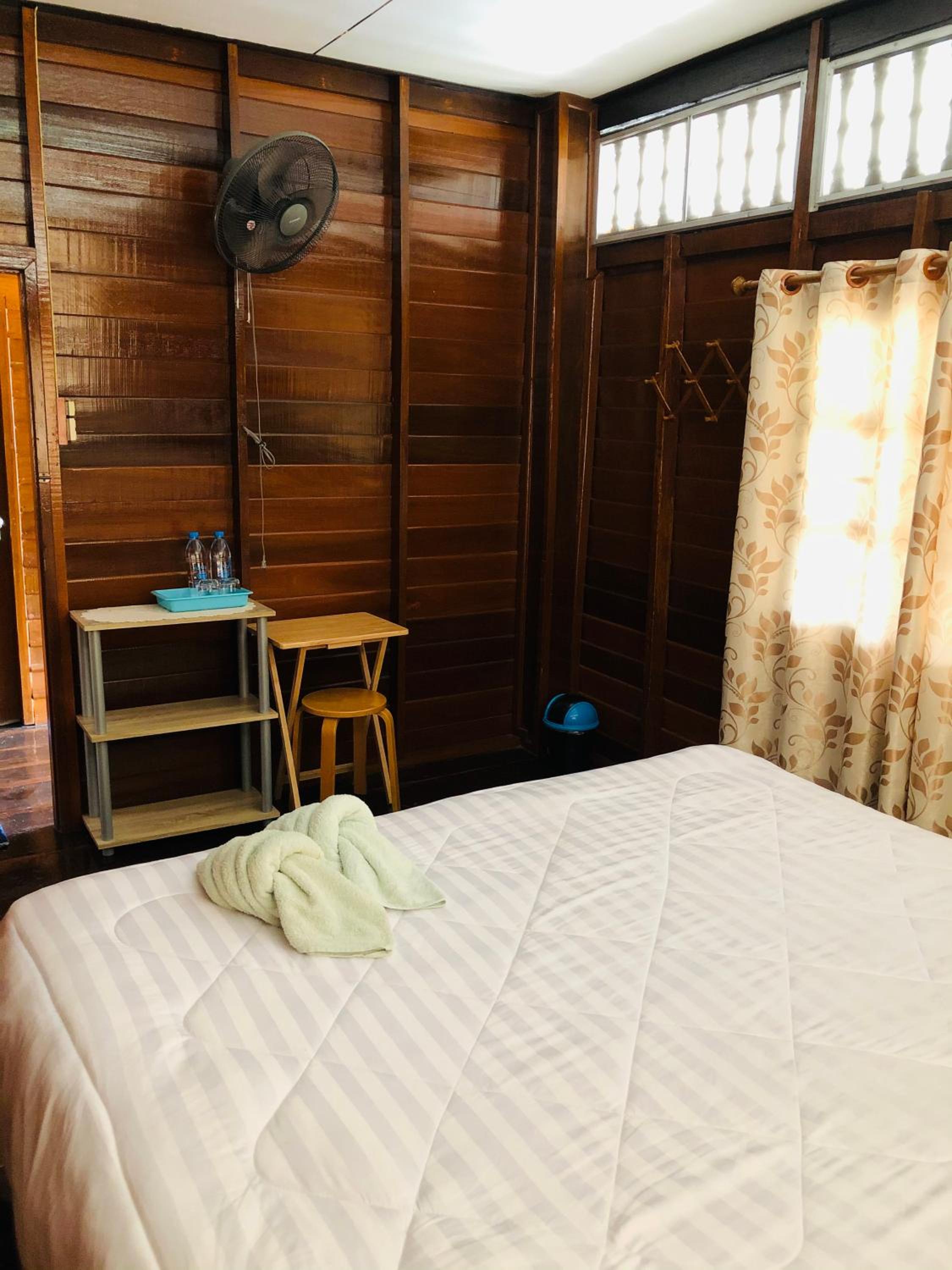 Standard Double Room with Fan photo 3