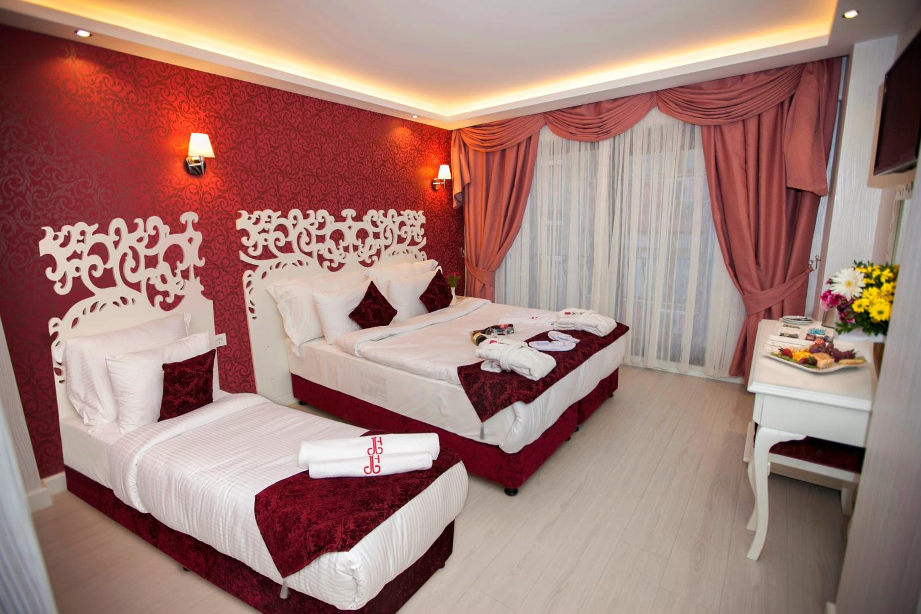 Superior Triple Room photo 1