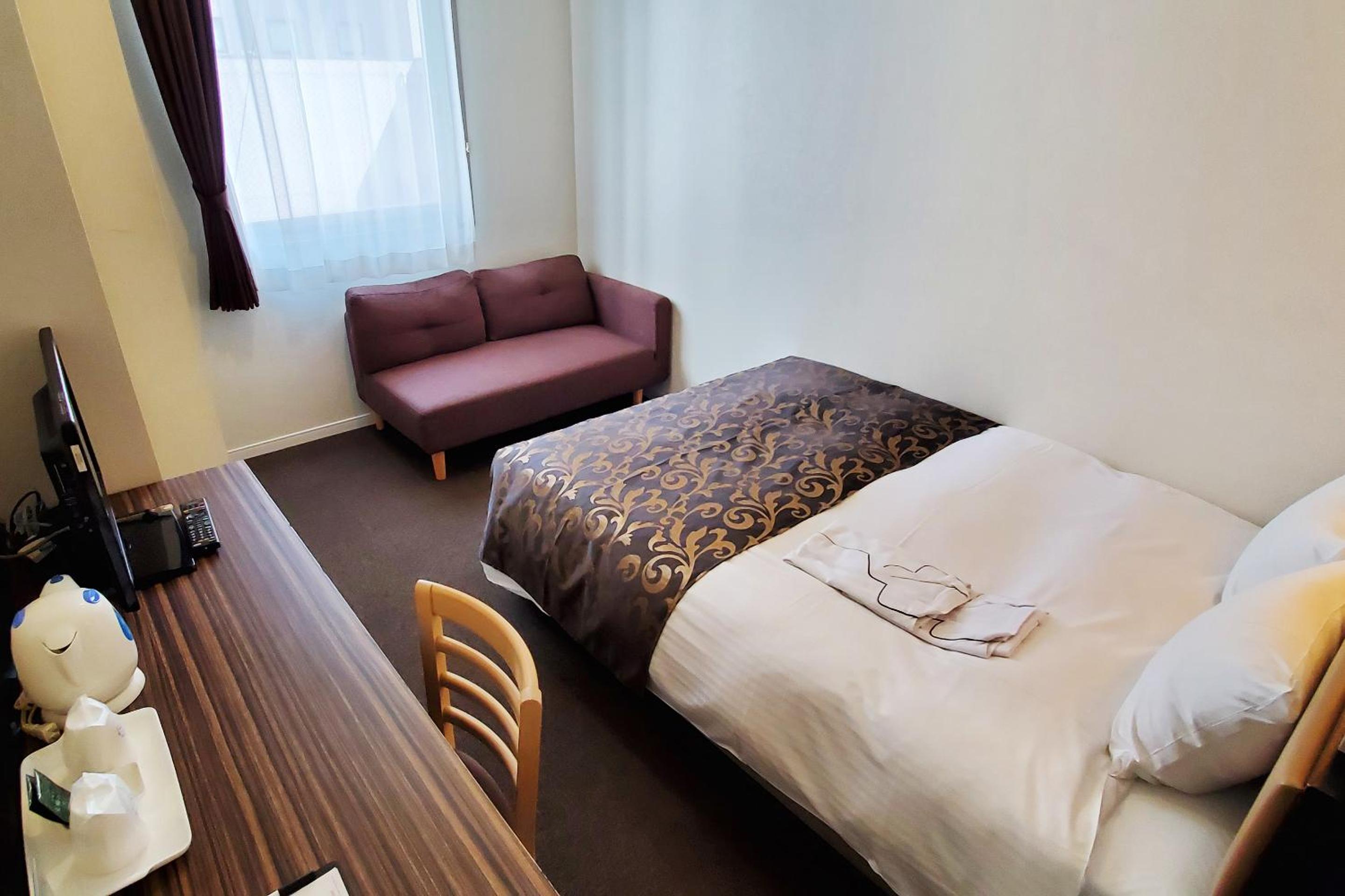 Double Room - Non-Smoking  photo 2