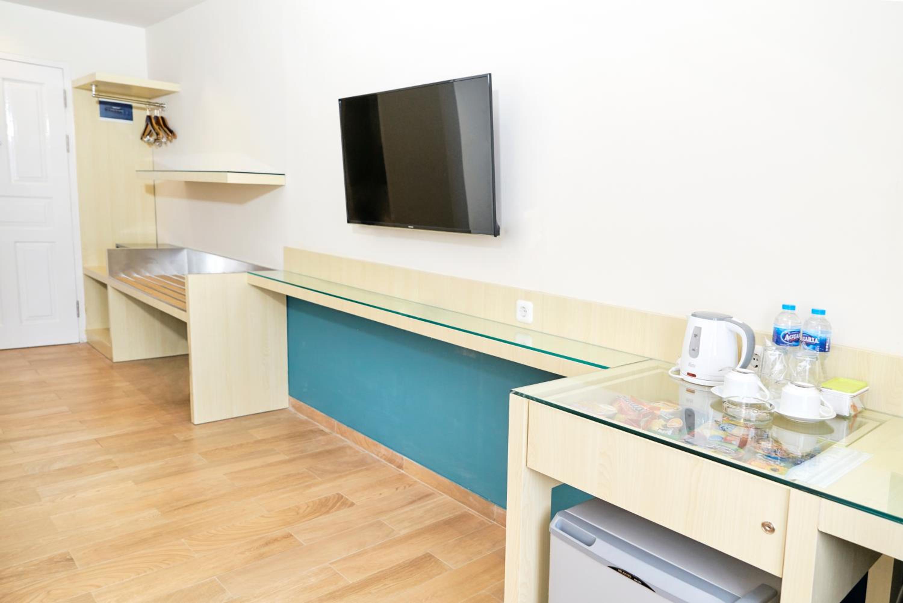 Superior King Room - Photo 4