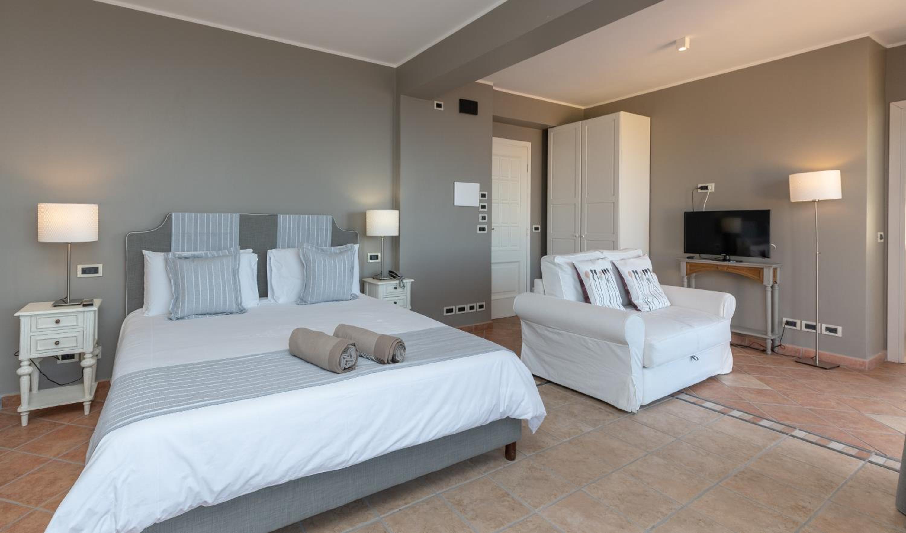 Suite with Terrace photo 2