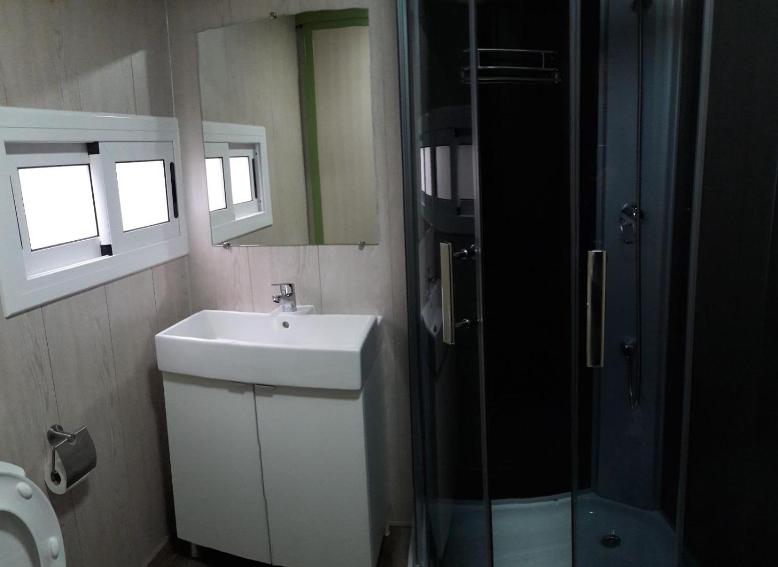 Bungalow (4 Adults) photo 3