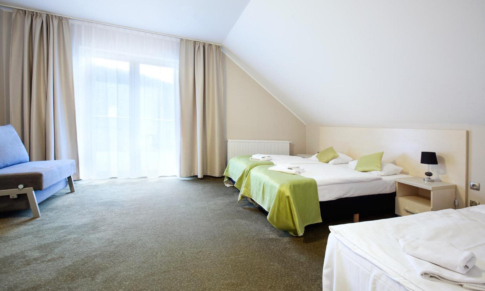 Quadruple Room Comfort - Photo 2