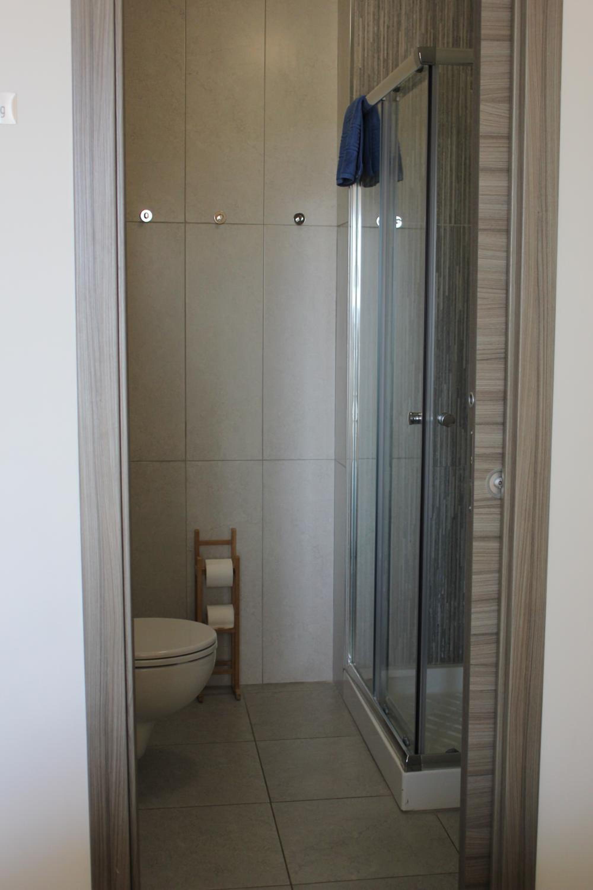 Deluxe Double Room with Balcony - Photo 4
