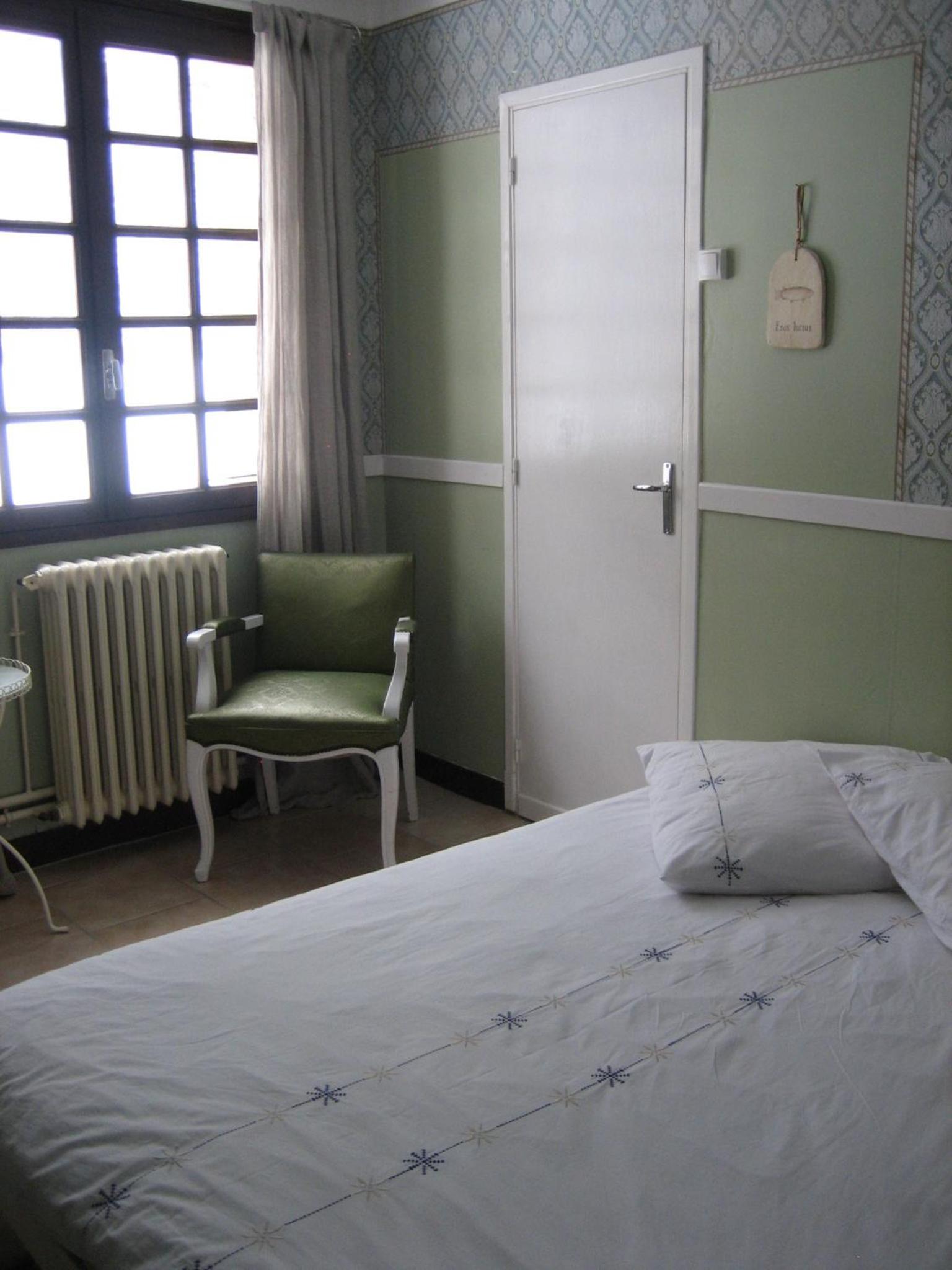 Double Room - Photo 2
