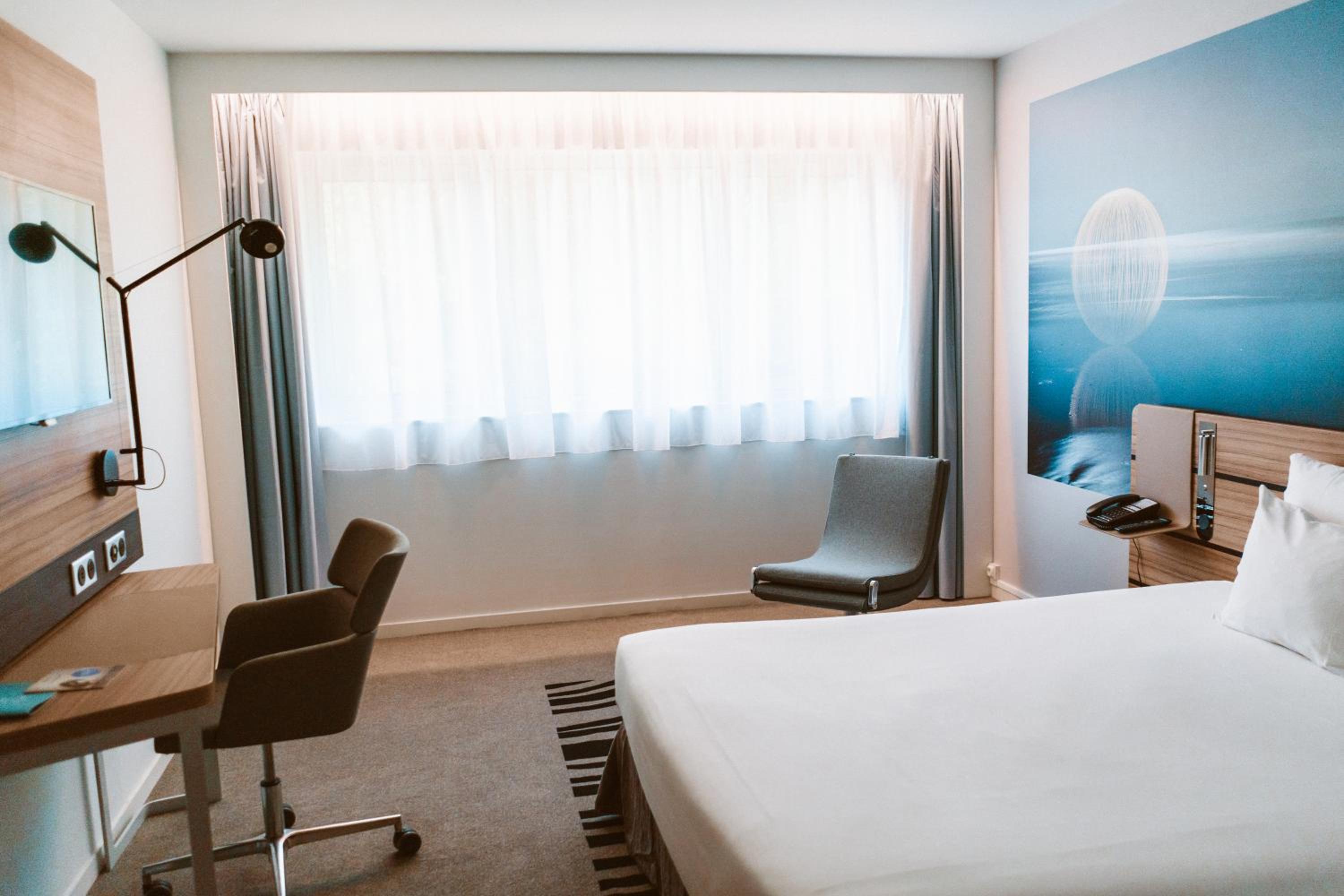 Executive Queen Room - Photo 5