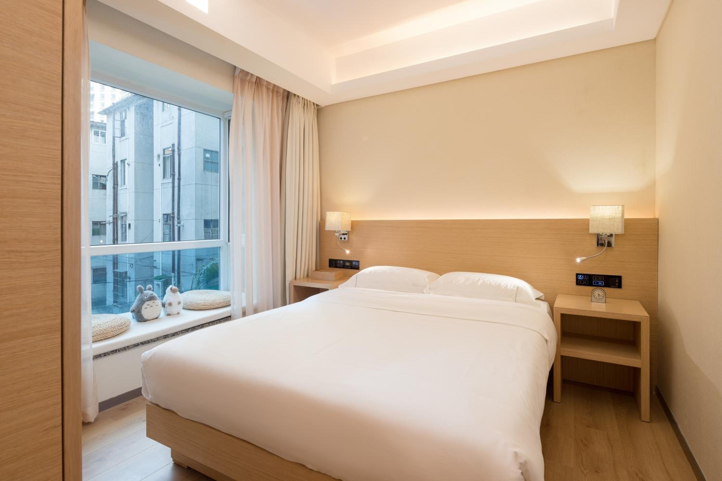 Studio Apartment - Tower A photo 2