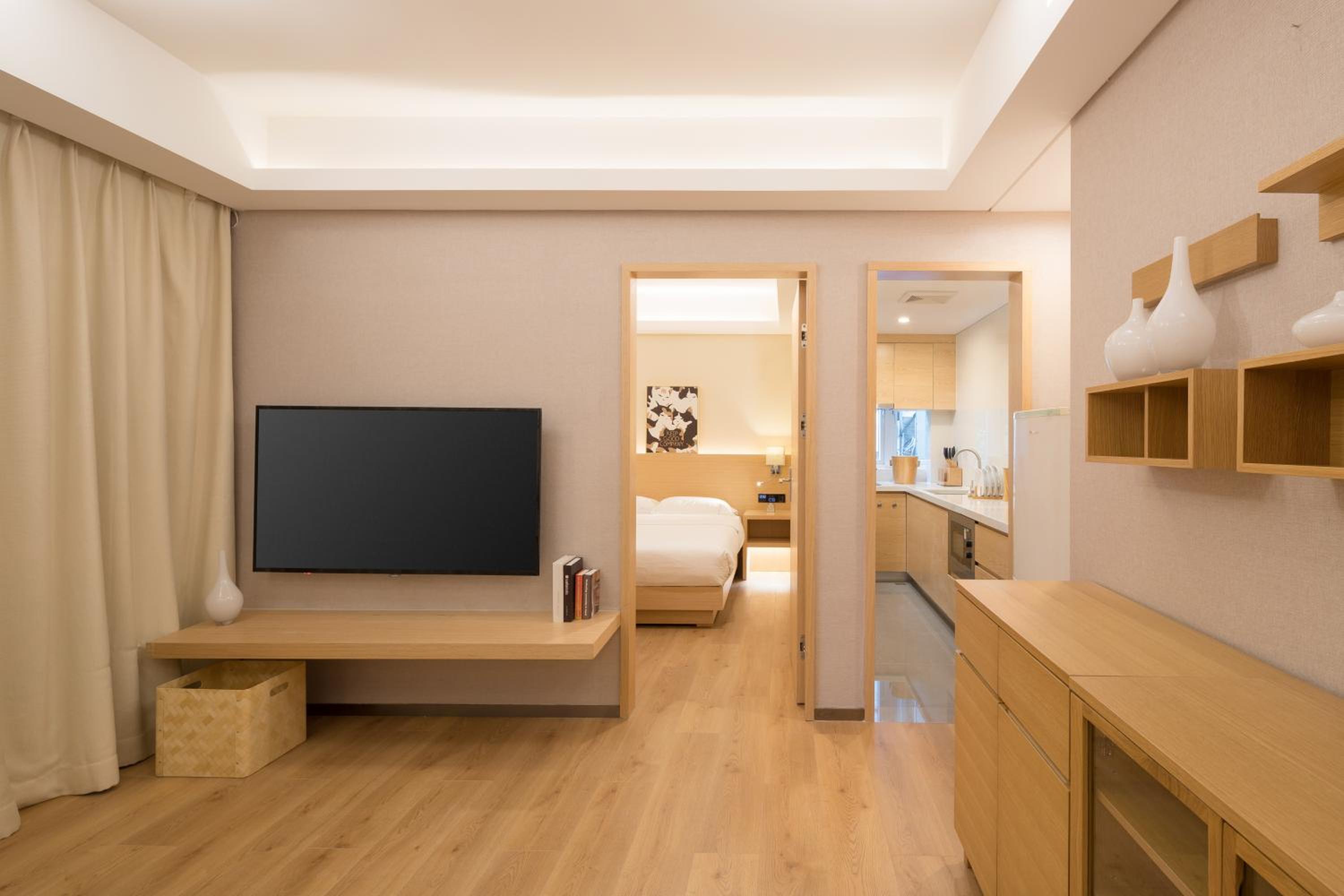 One-Bedroom Apartment - Tower A photo 3