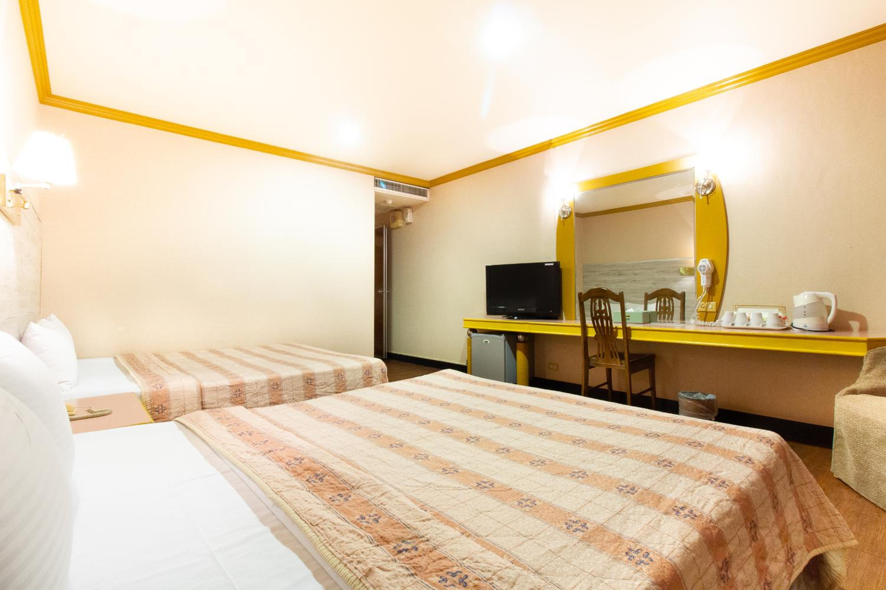 Standard Quadruple Room photo 2