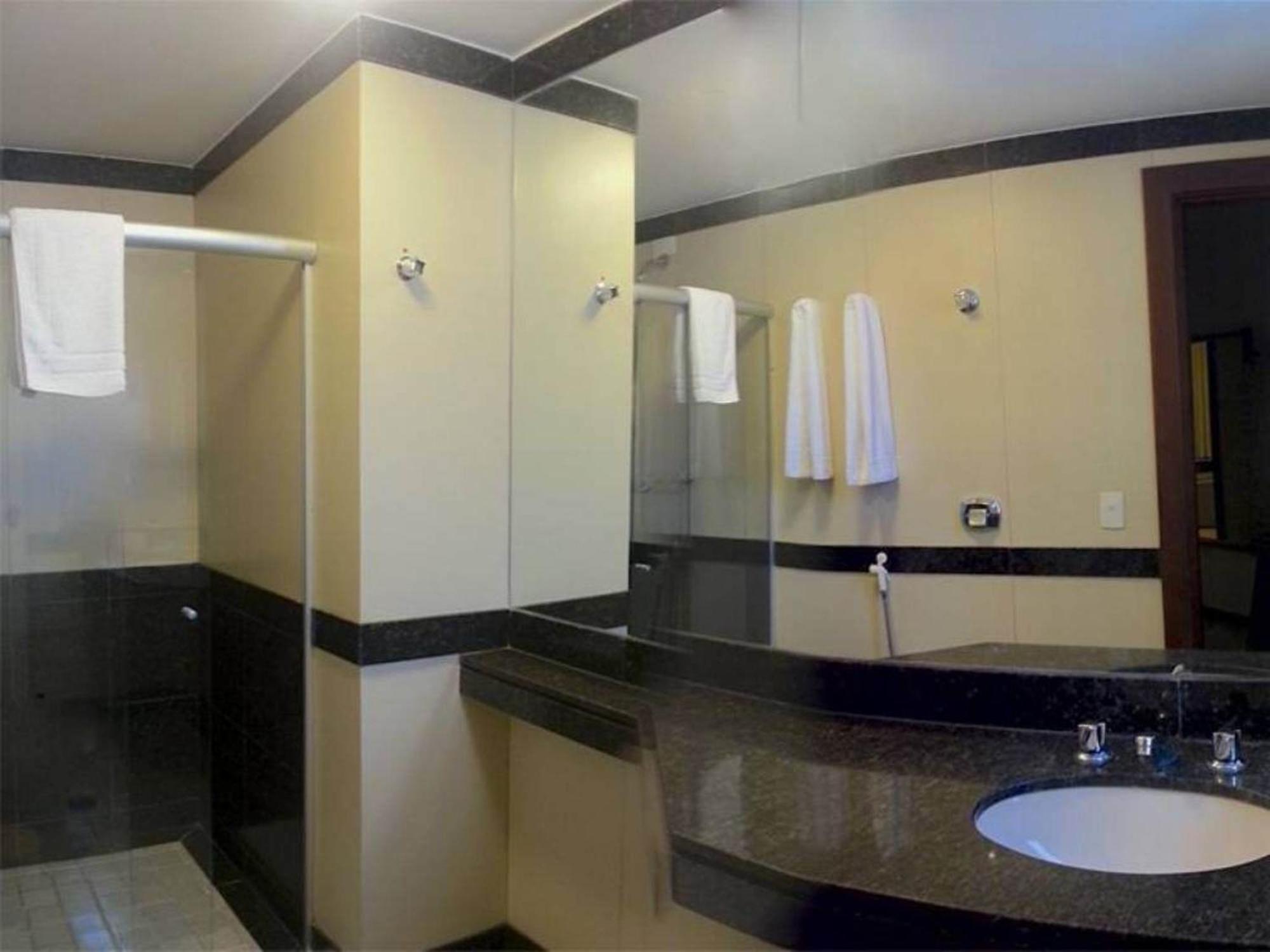 Standard Twin Room photo 3