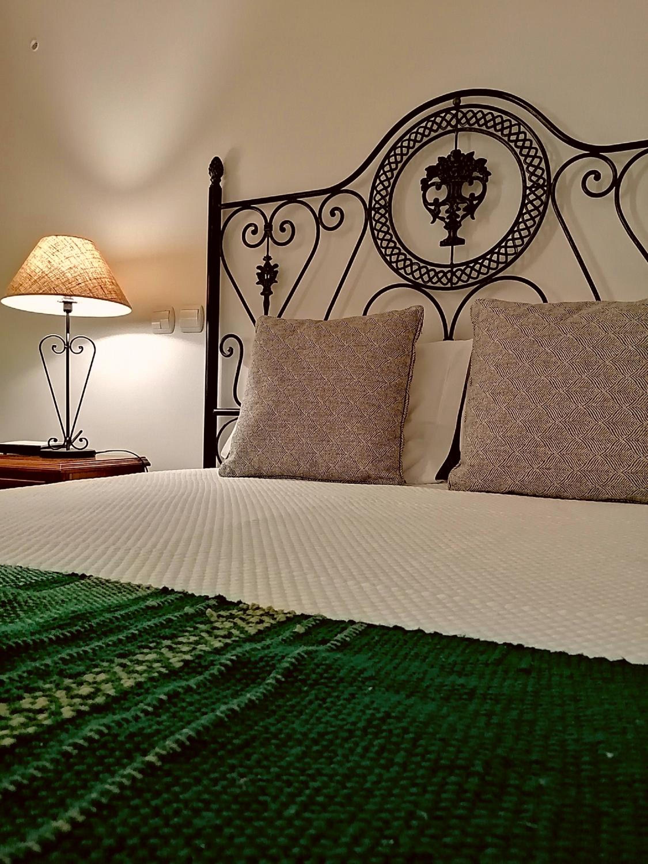 Double or Twin Room - Photo 12