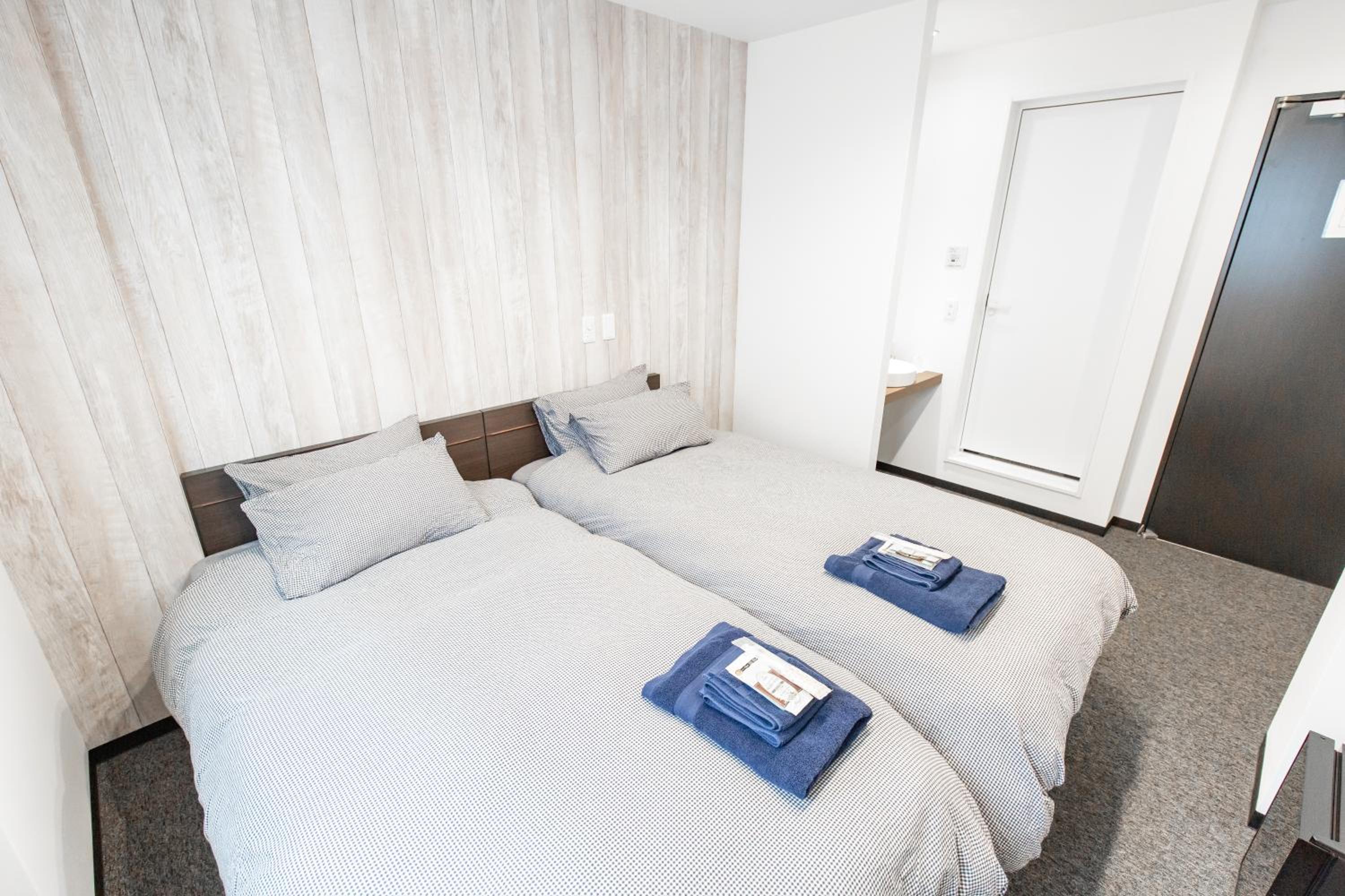 Reserved House photo 1