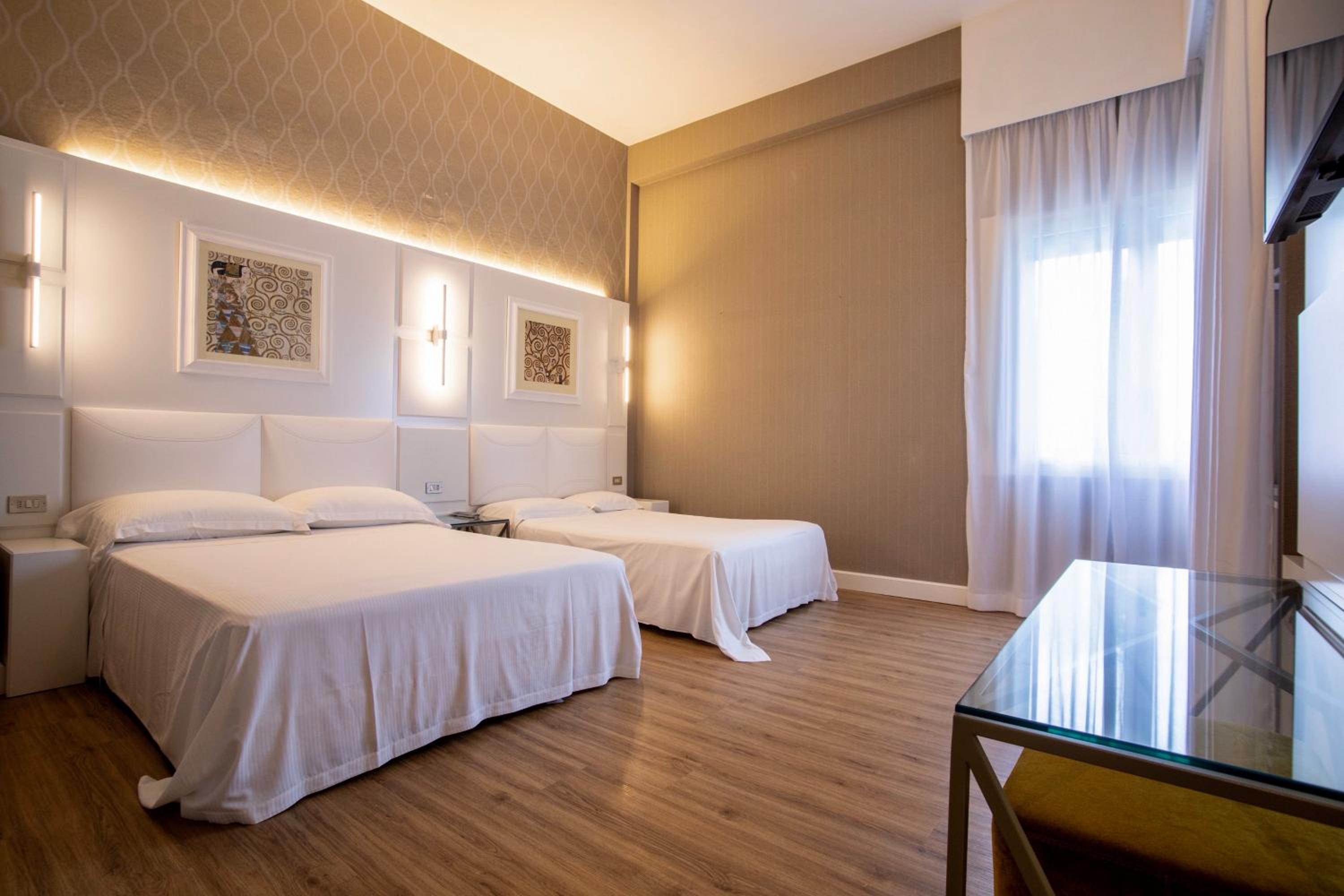Superior Triple Room - Photo 4