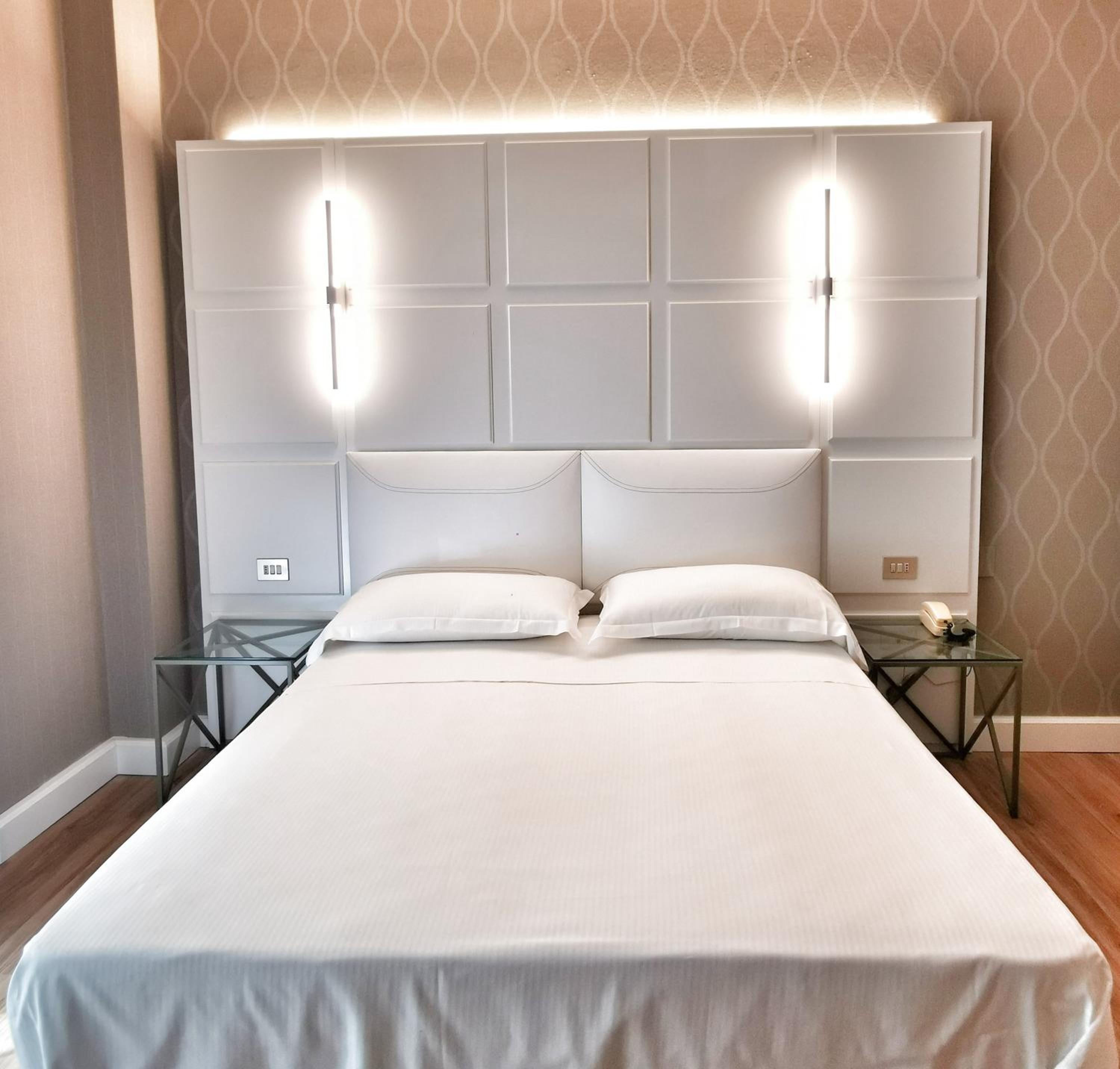 Superior Double Room - Photo 2