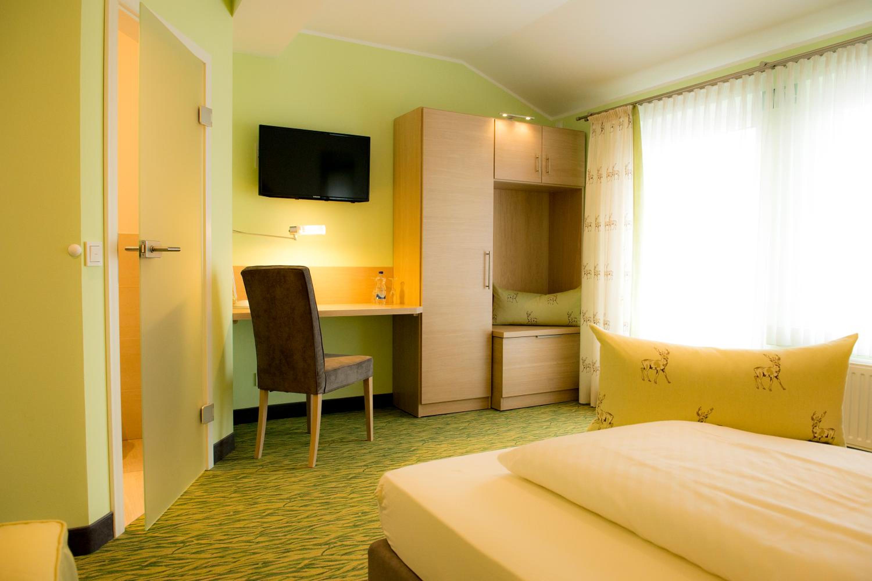 Superior Double Room - Photo 3