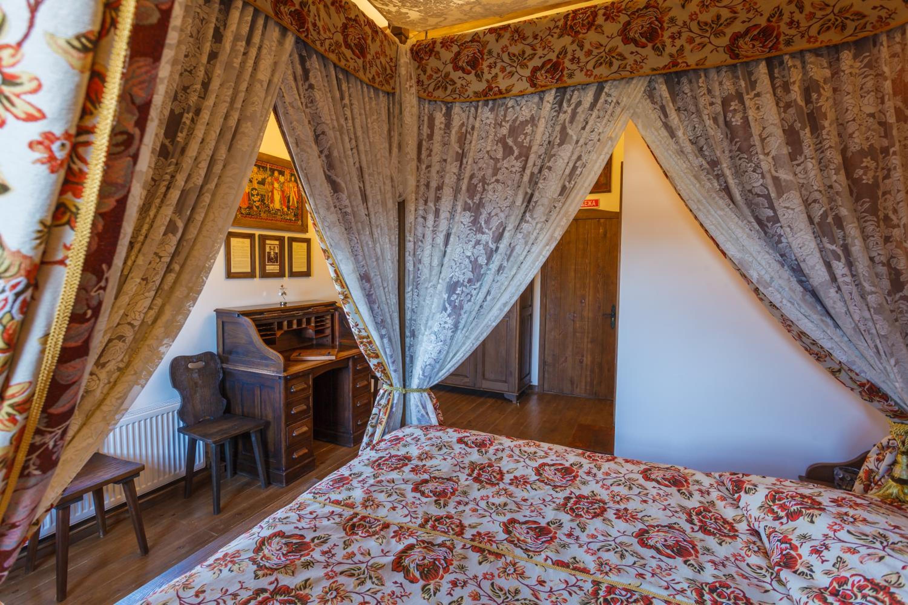 Deluxe Double Room photo 3