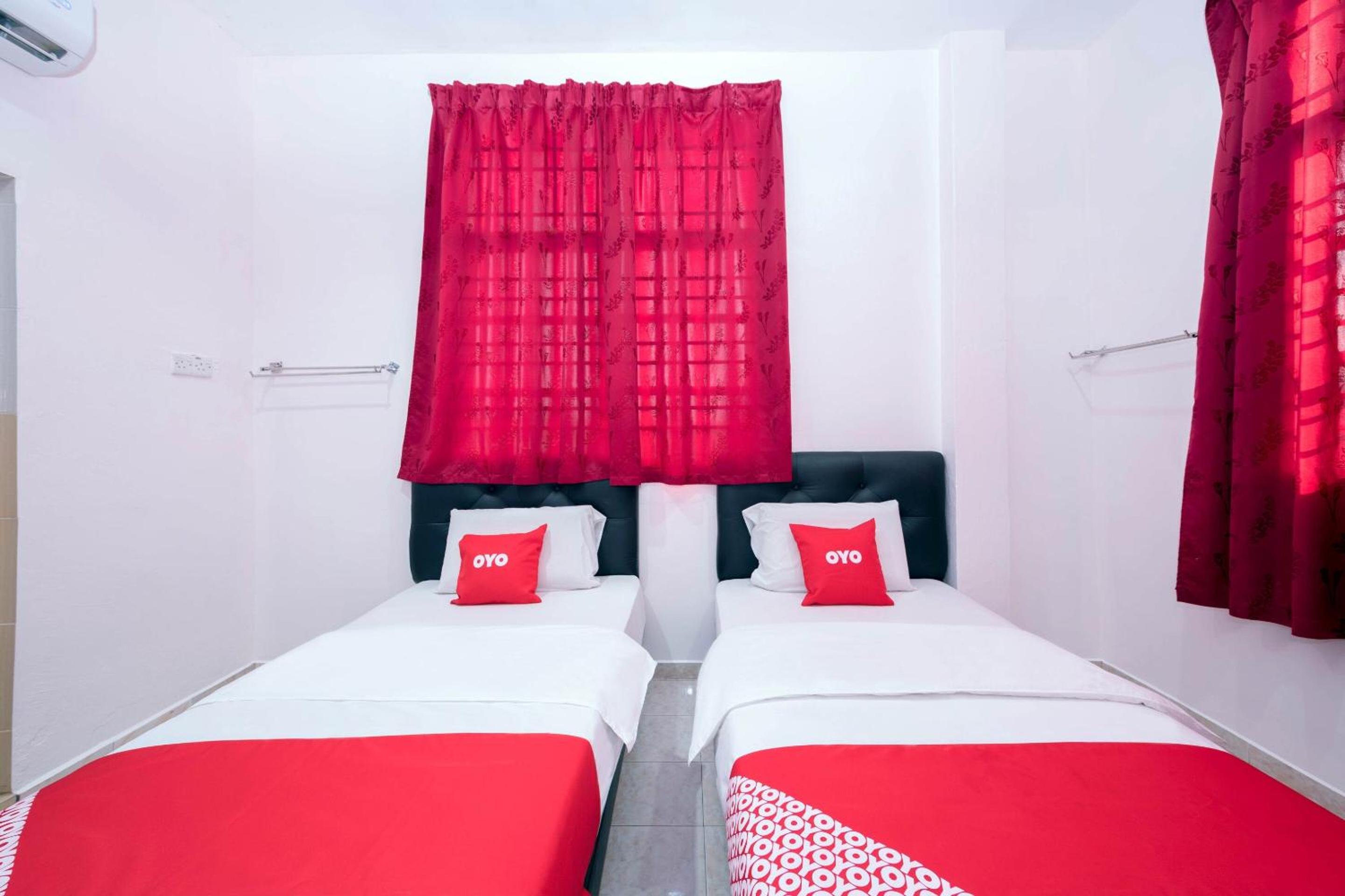 Deluxe Twin Room - Photo 3