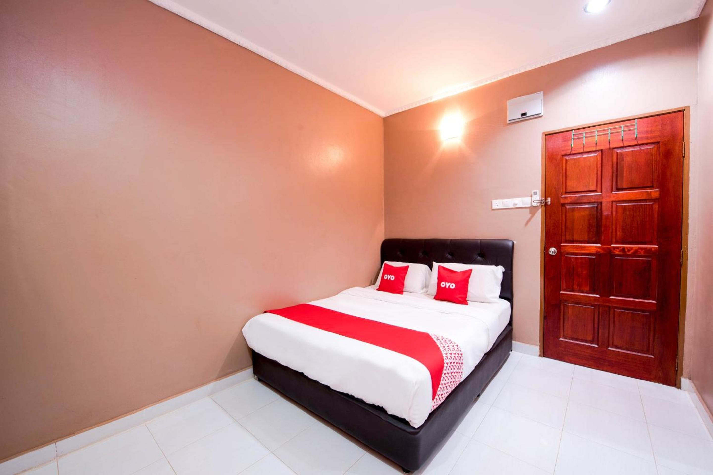 Standard Double Room - Photo 2