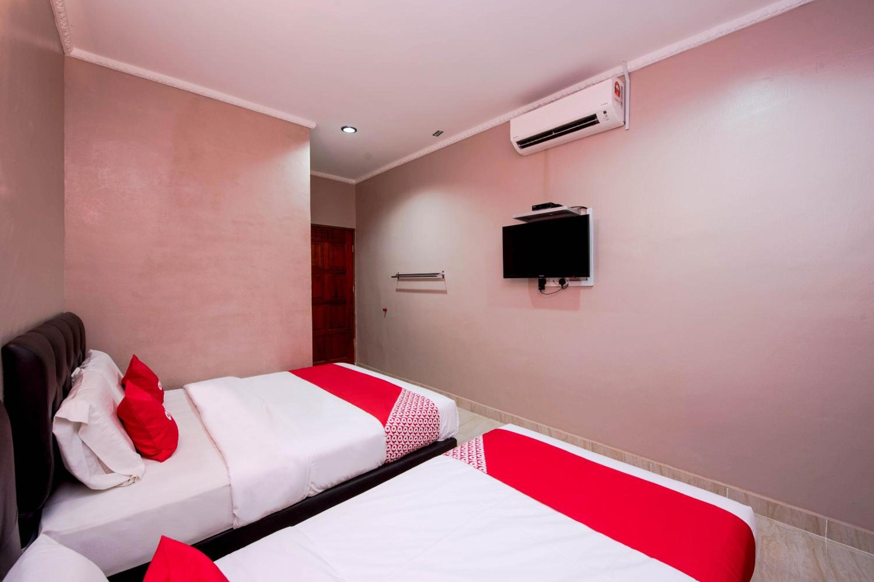 Superior Suite - Photo 4