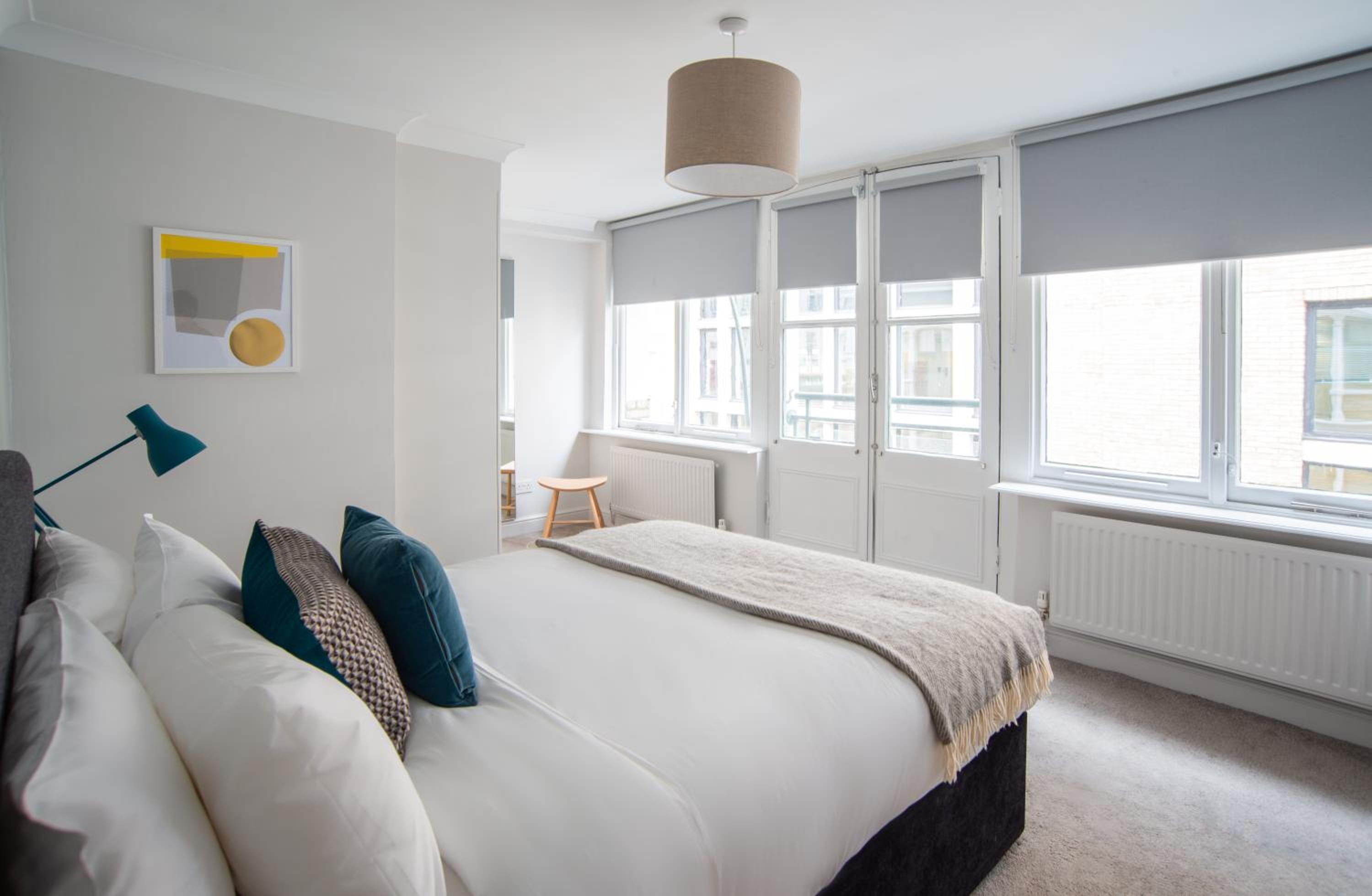 Premium One-Bedroom Apartment photo 1
