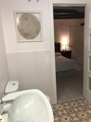 Queen Room photo 1