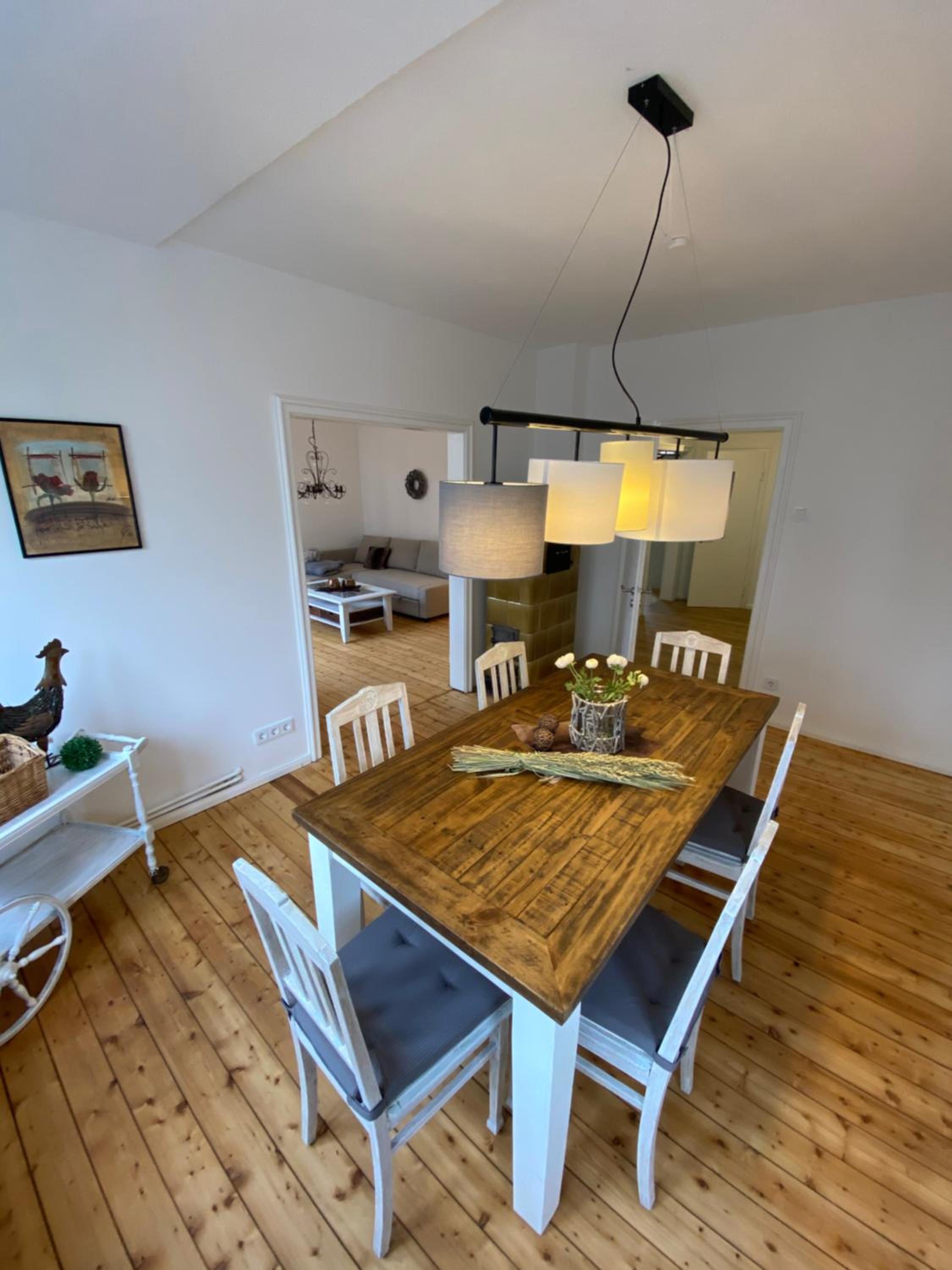 One-Bedroom Apartment - Photo 9