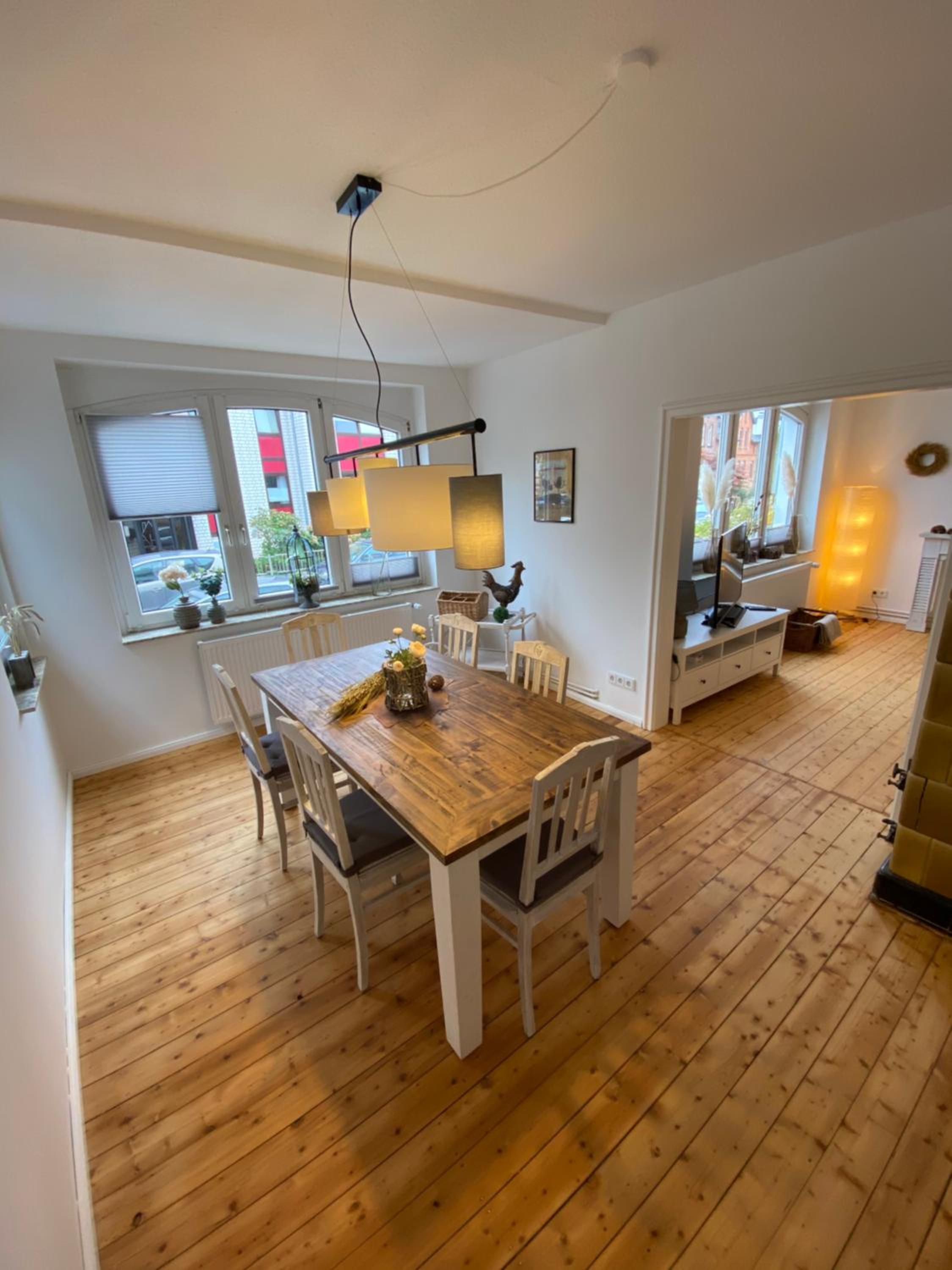 One-Bedroom Apartment - Photo 7