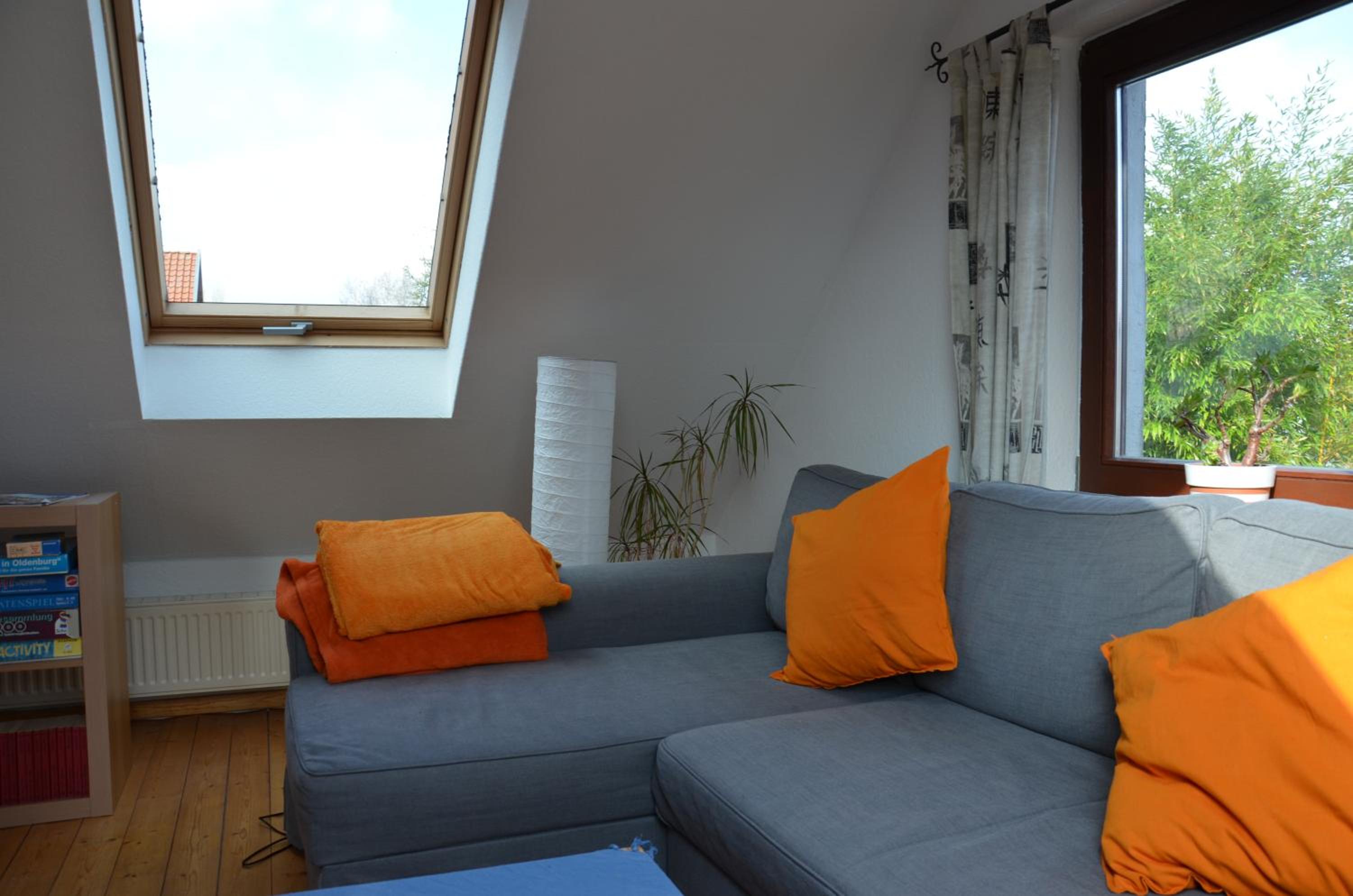Apartment photo 2