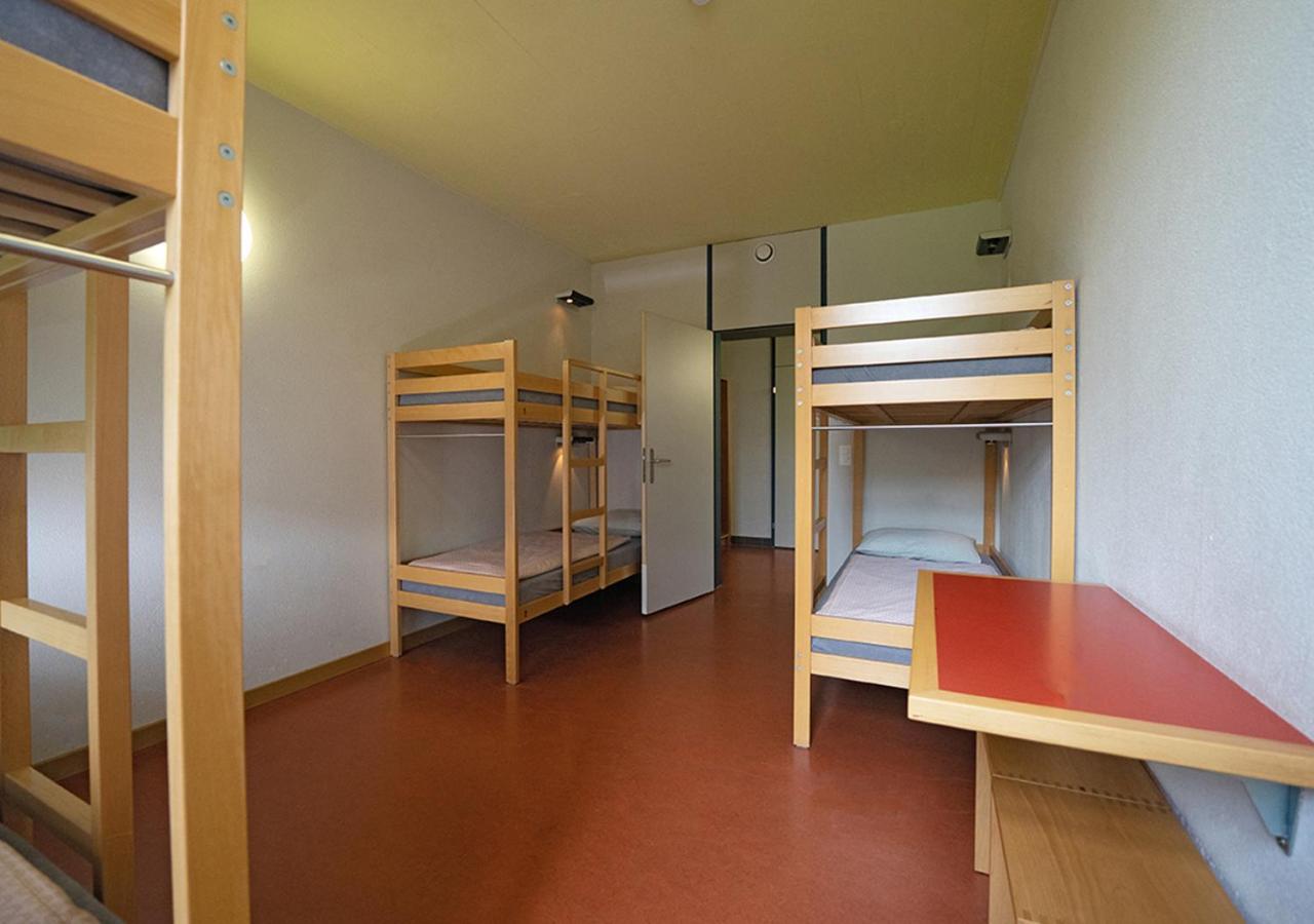 4 Beds In 6-Bed Mixed Dormitory Room