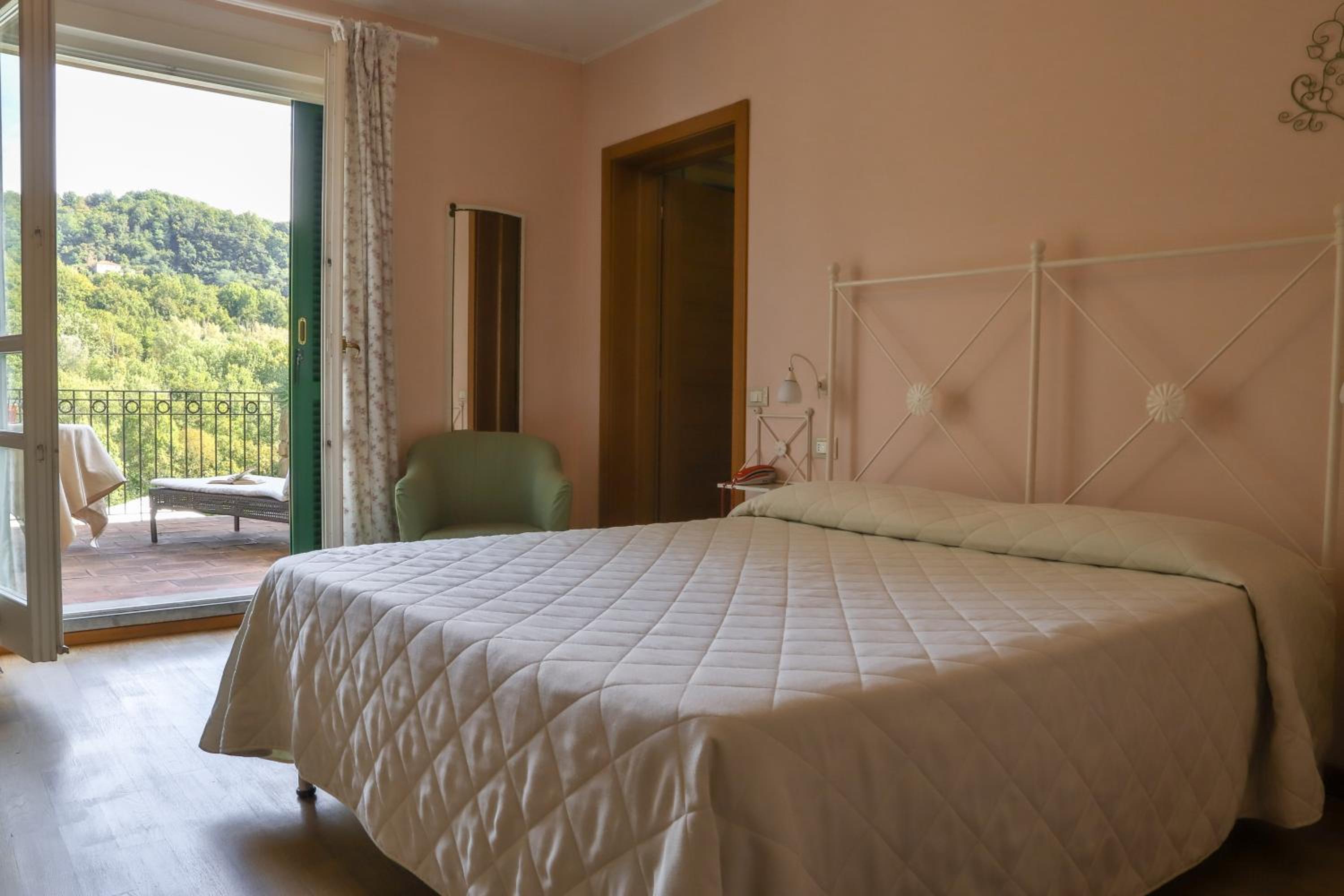 Superior Double Room photo 1