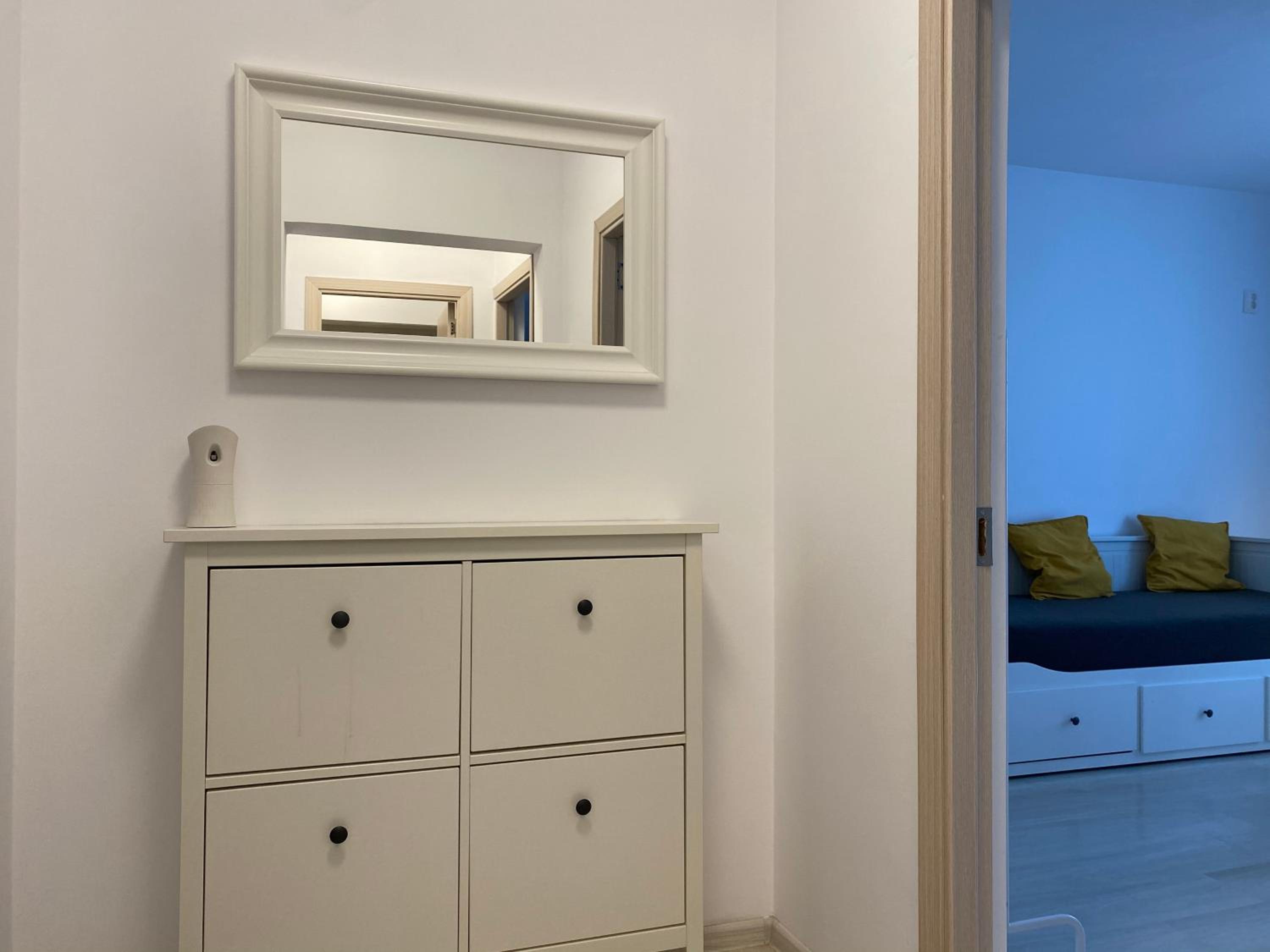 One-Bedroom Apartment photo 3