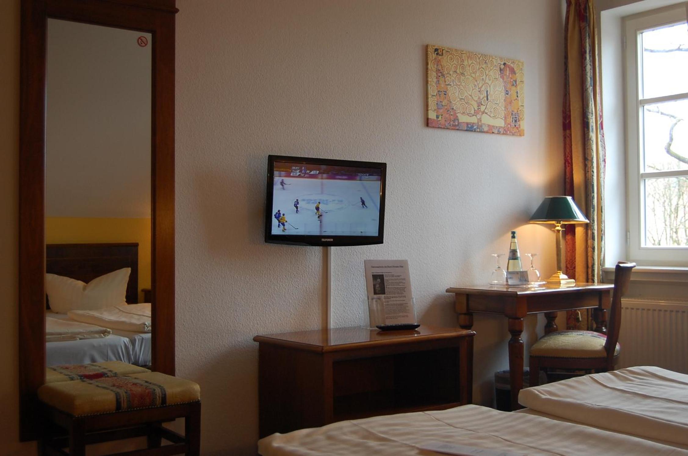 Standard Double Room - Photo 1