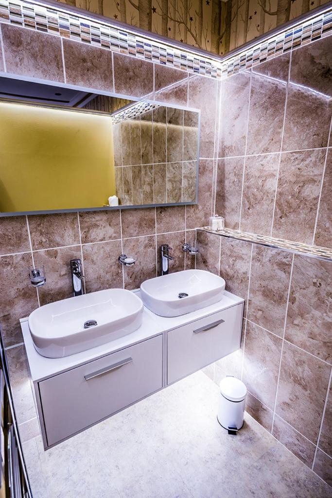 Deluxe Double Room - Photo 2
