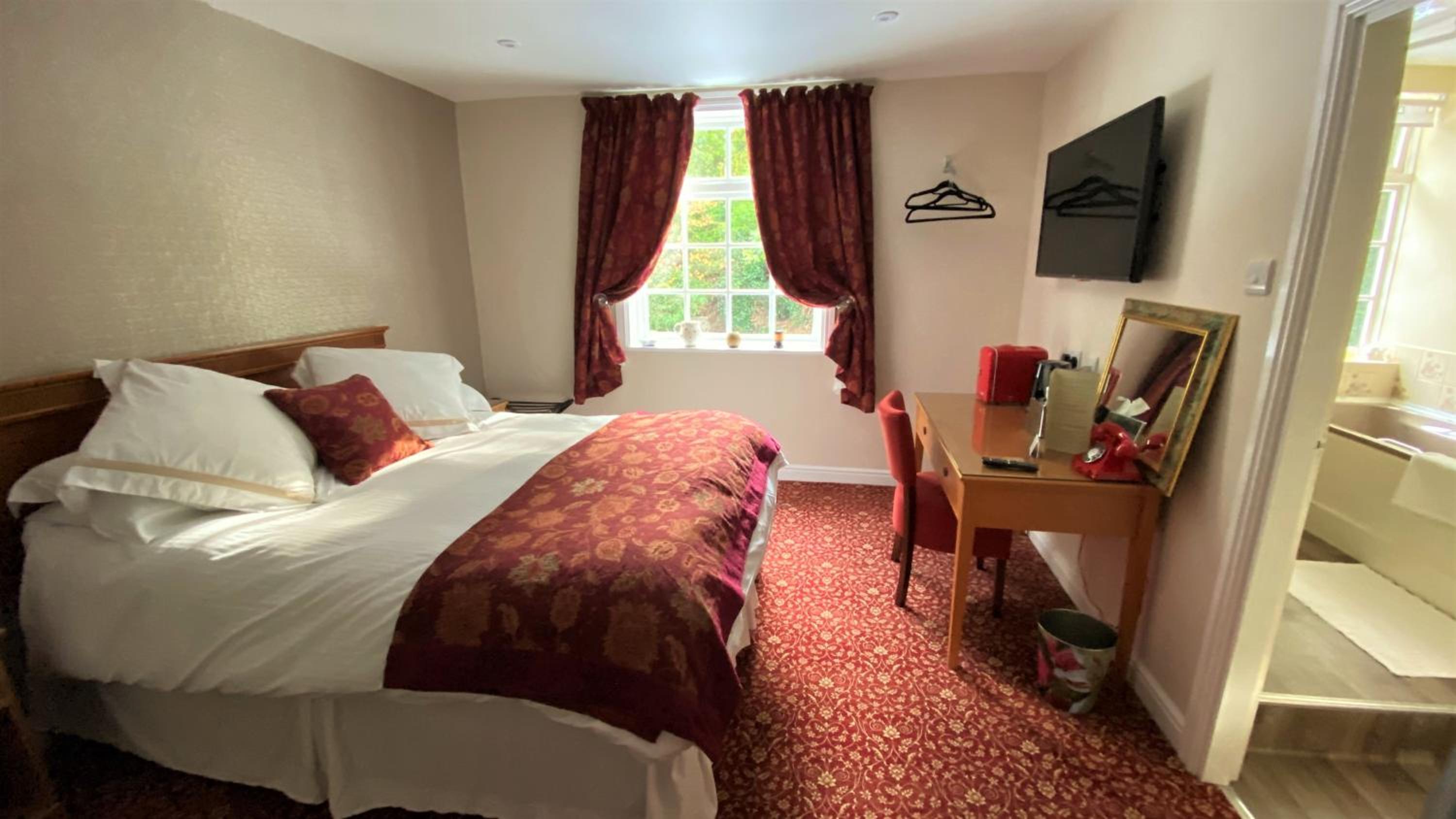 Standard Double Room photo 3