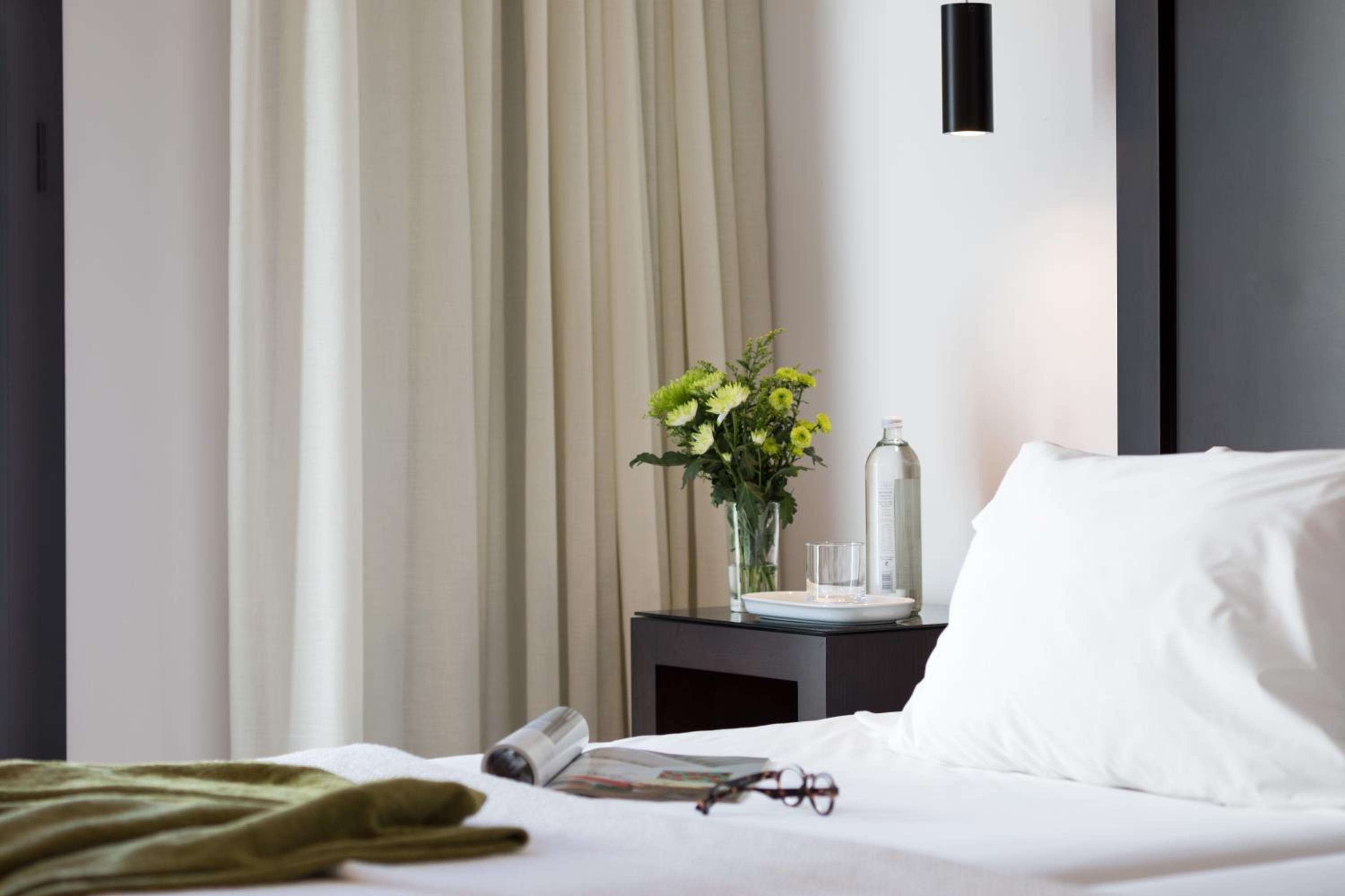 Standard Double or Twin Room (1-2 Adults) - Photo 4