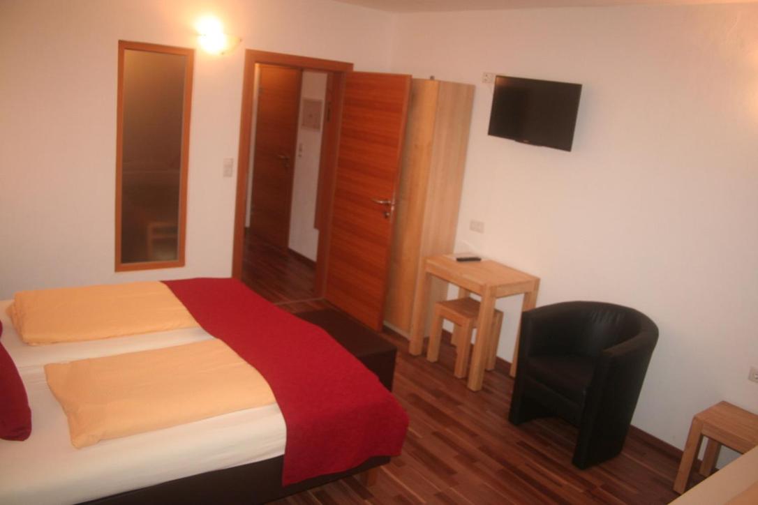 Double Room photo 2
