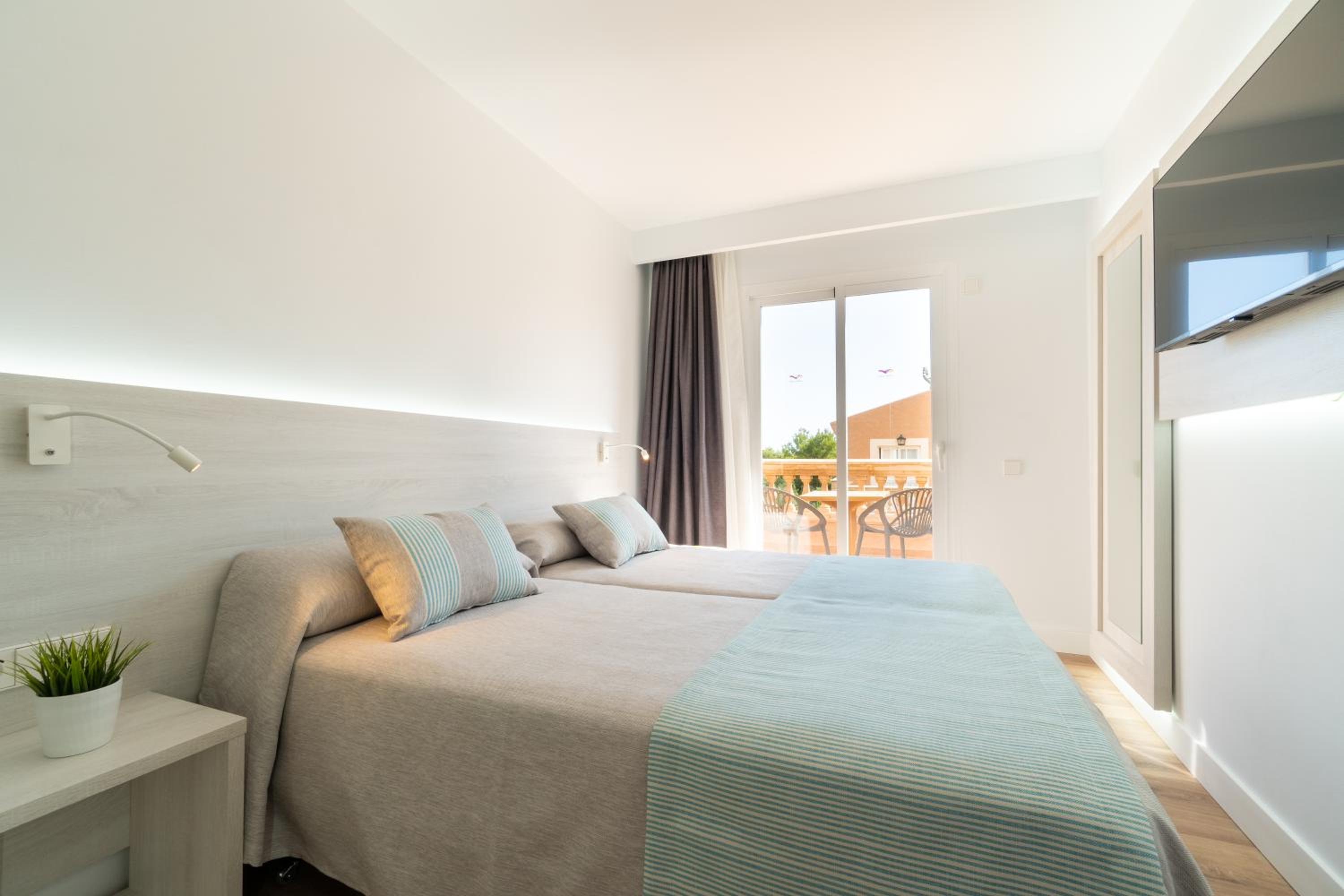 Apartamento Premium con Vista a la Piscina