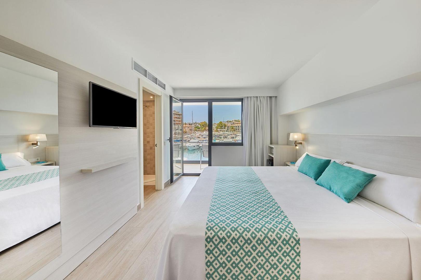Nautical Experience Pack with Port View or Sea View